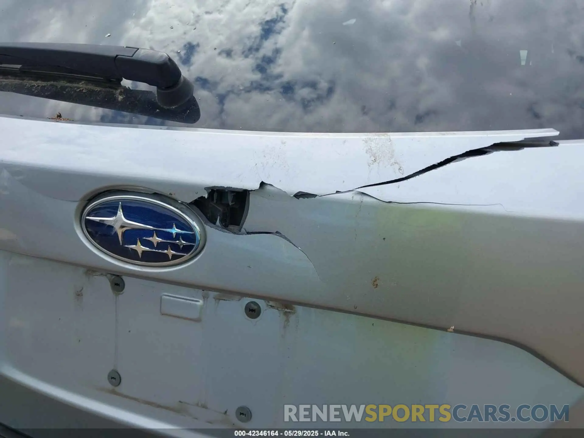 6 Photograph of a damaged car 4S4BTADC2N3248813 SUBARU OUTBACK 2022