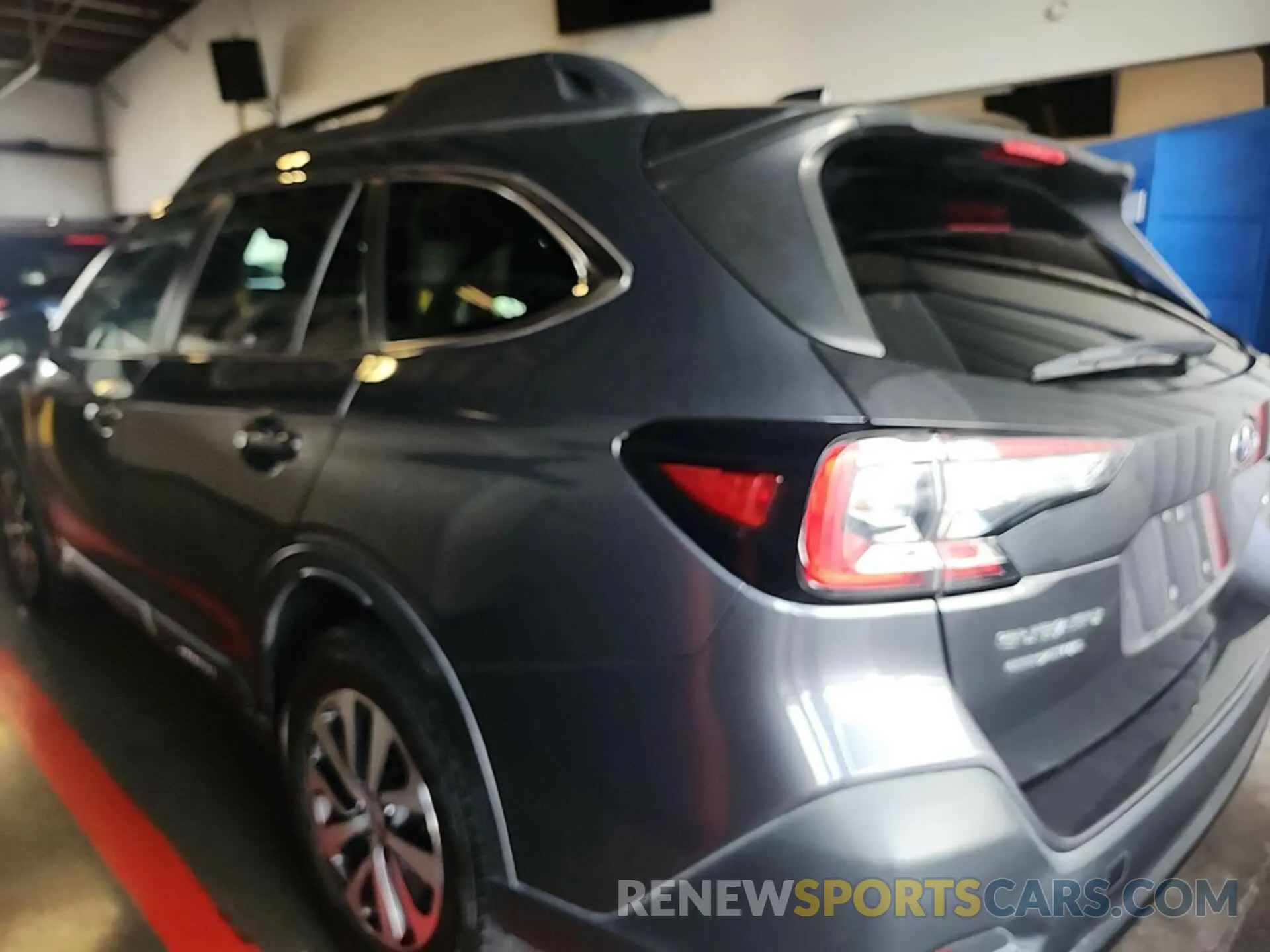 21 Photograph of a damaged car 4S4BTADC3N3204917 SUBARU OUTBACK 2022
