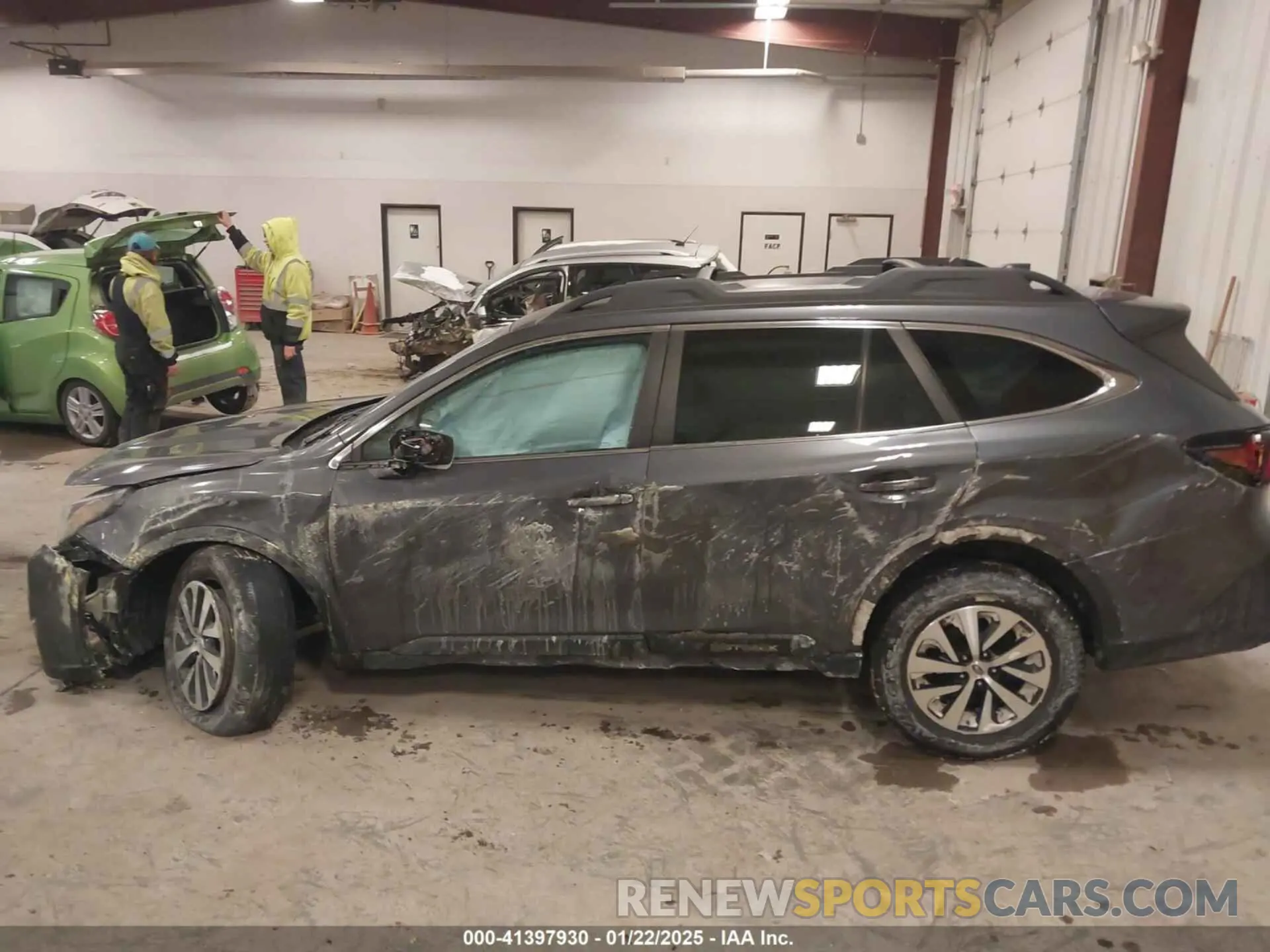 13 Photograph of a damaged car 4S4BTADC8N3216299 SUBARU OUTBACK 2022