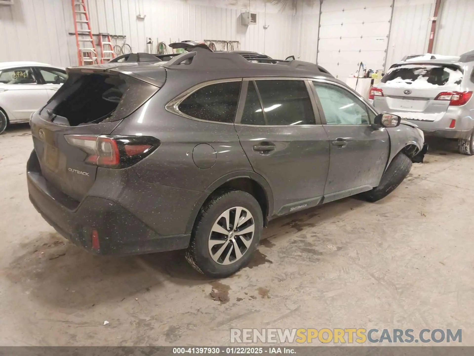 4 Photograph of a damaged car 4S4BTADC8N3216299 SUBARU OUTBACK 2022