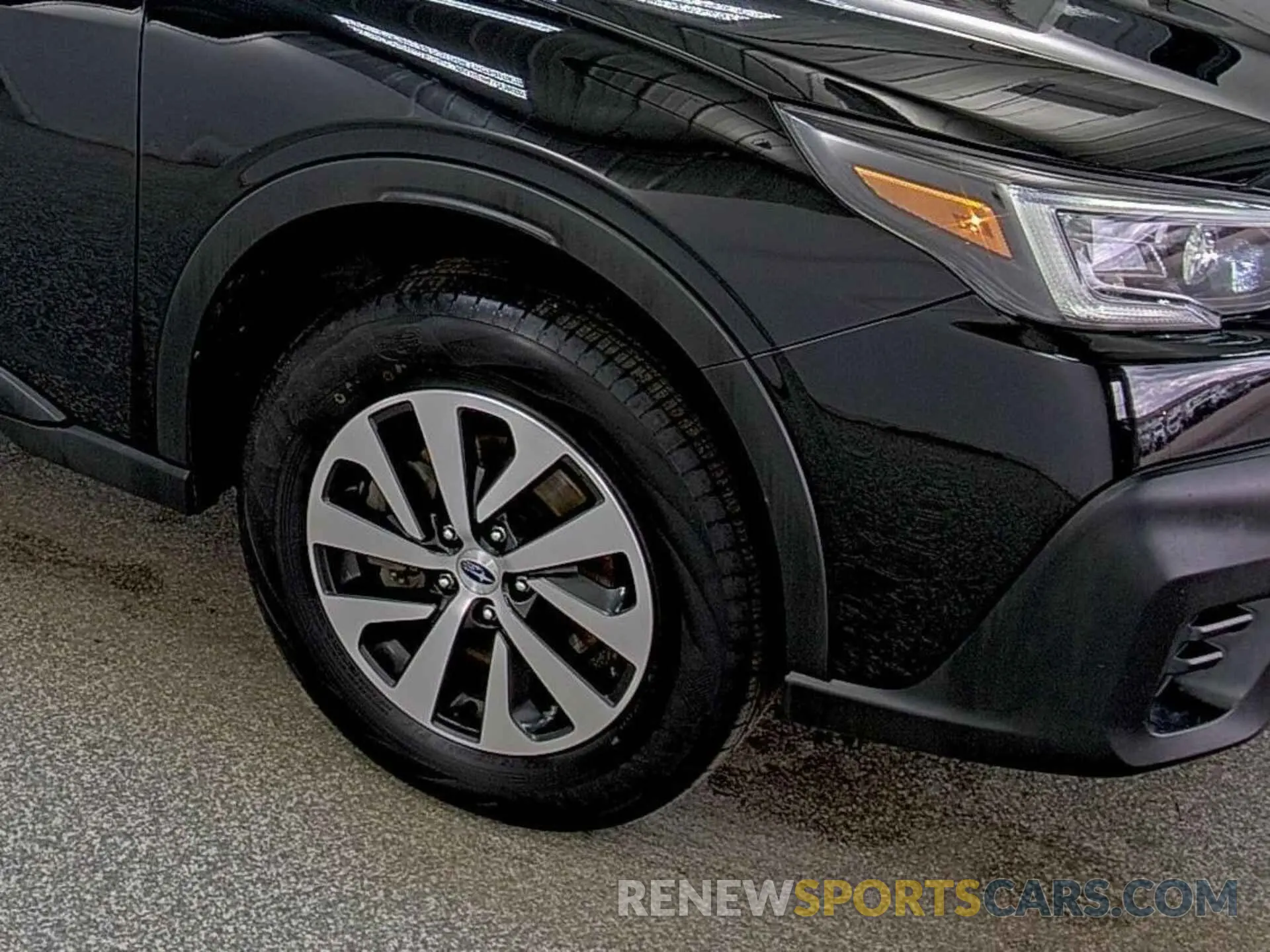 18 Photograph of a damaged car 4S4BTADC9N3217154 SUBARU OUTBACK 2022