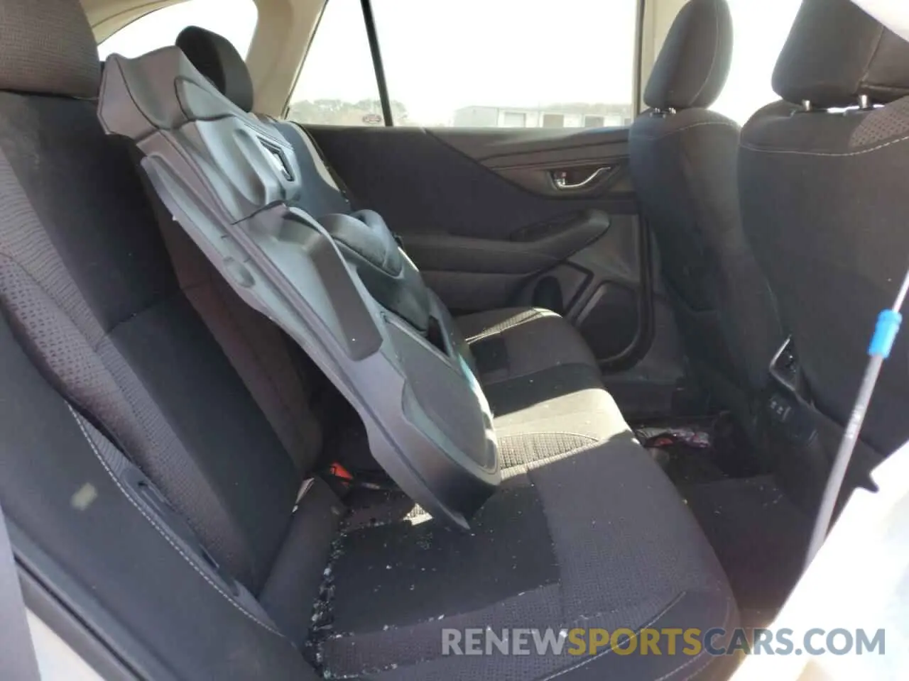 11 Photograph of a damaged car 4S4BTAFC0N3165054 SUBARU OUTBACK 2022