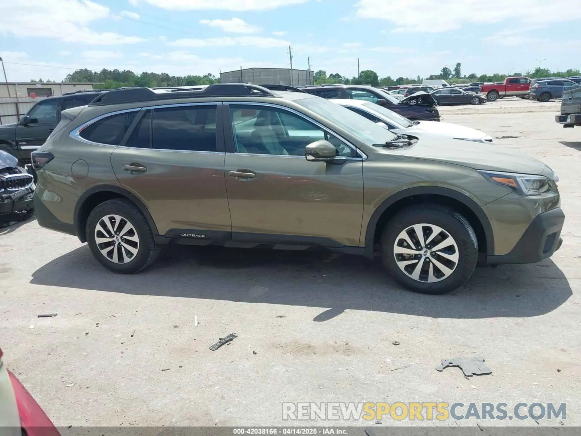 12 Photograph of a damaged car 4S4BTAFC1N3115618 SUBARU OUTBACK 2022