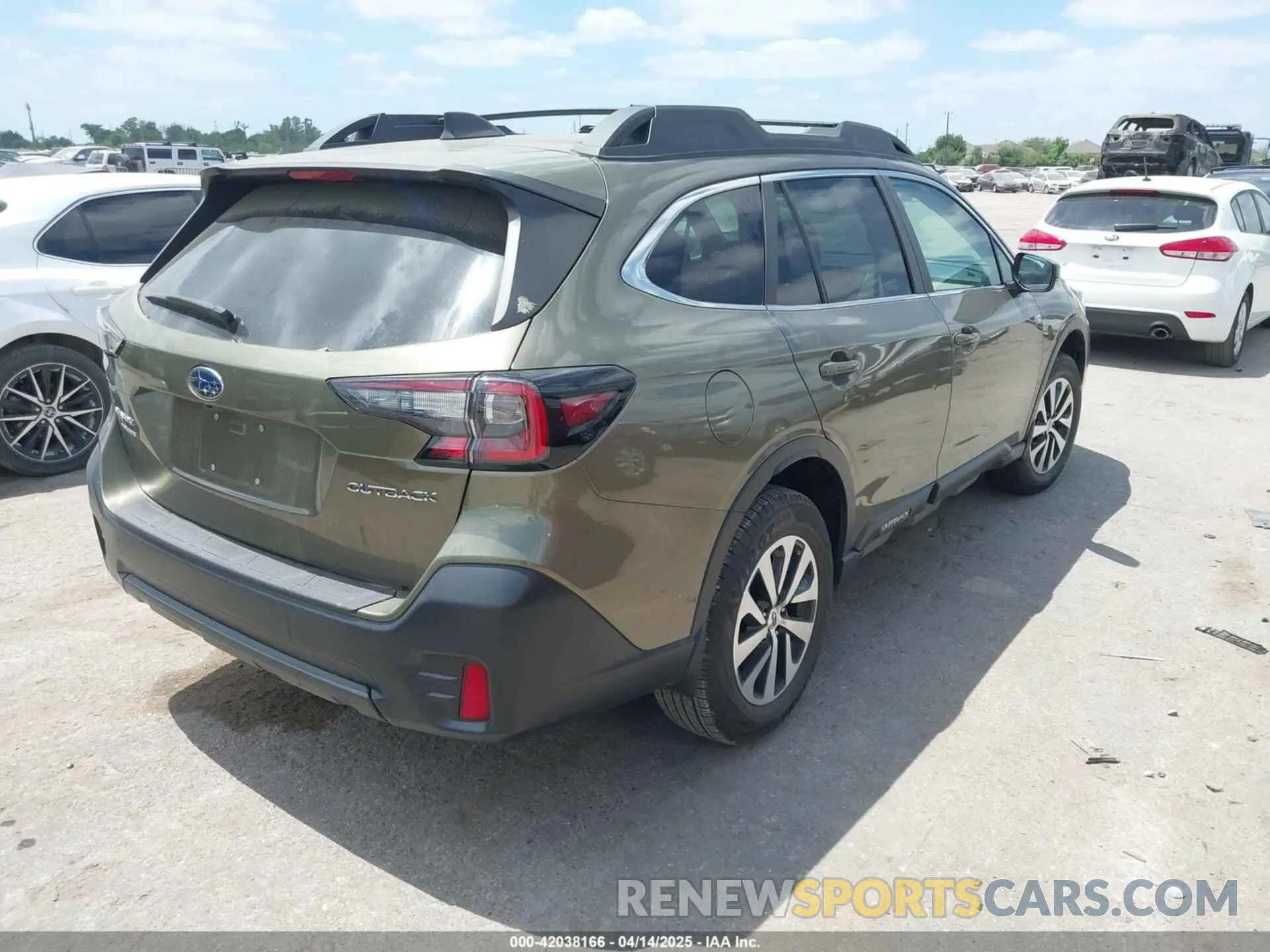 4 Photograph of a damaged car 4S4BTAFC1N3115618 SUBARU OUTBACK 2022