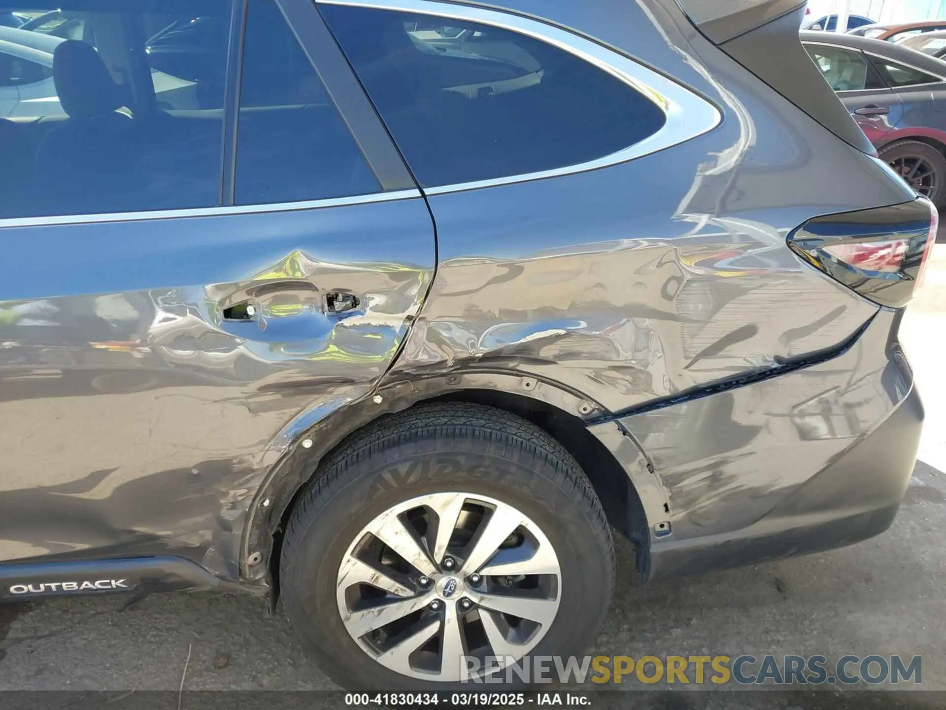 6 Photograph of a damaged car 4S4BTAFC1N3161109 SUBARU OUTBACK 2022