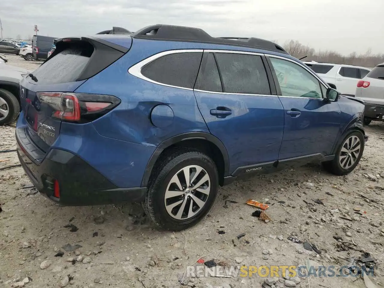 3 Photograph of a damaged car 4S4BTAFC2N3135442 SUBARU OUTBACK 2022