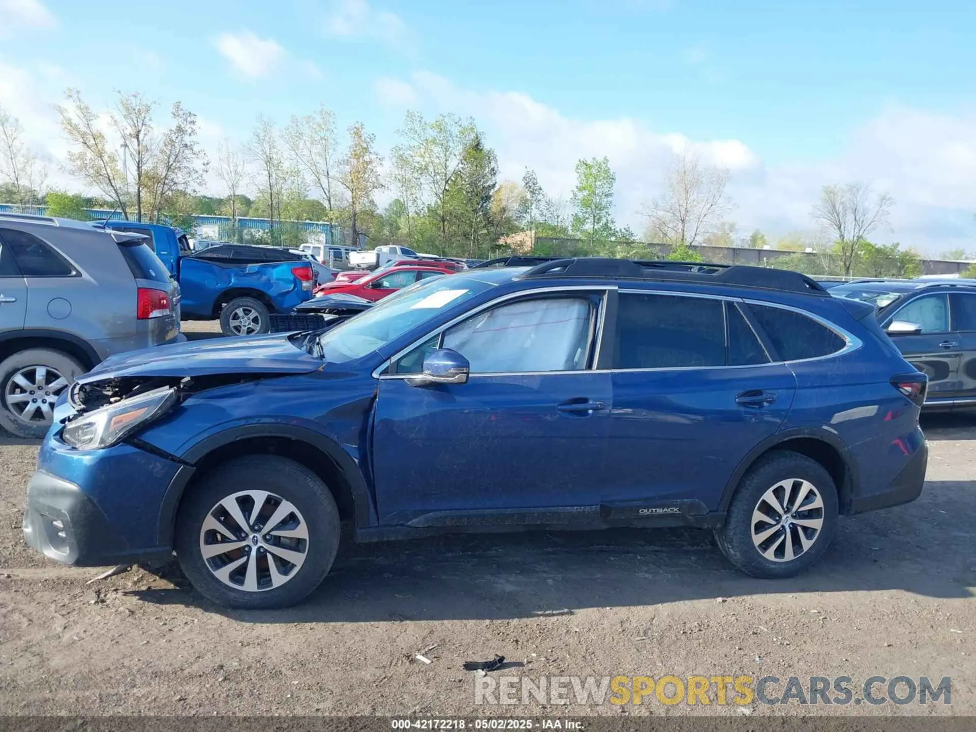 13 Photograph of a damaged car 4S4BTAFC4N3175036 SUBARU OUTBACK 2022