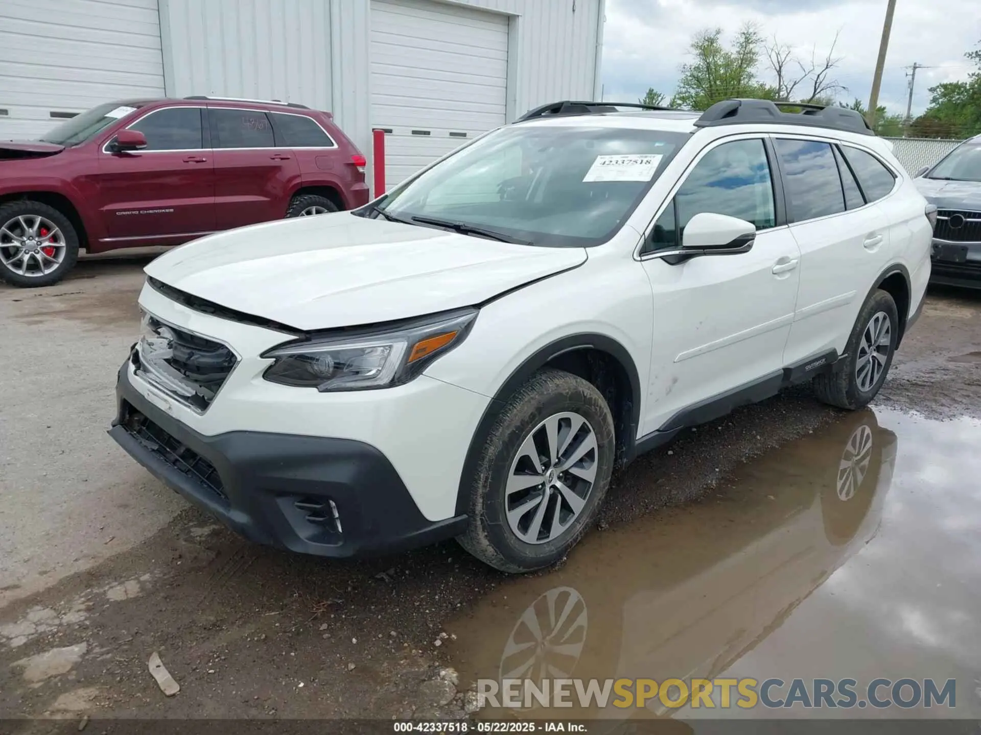 2 Photograph of a damaged car 4S4BTAFC7N3220552 SUBARU OUTBACK 2022