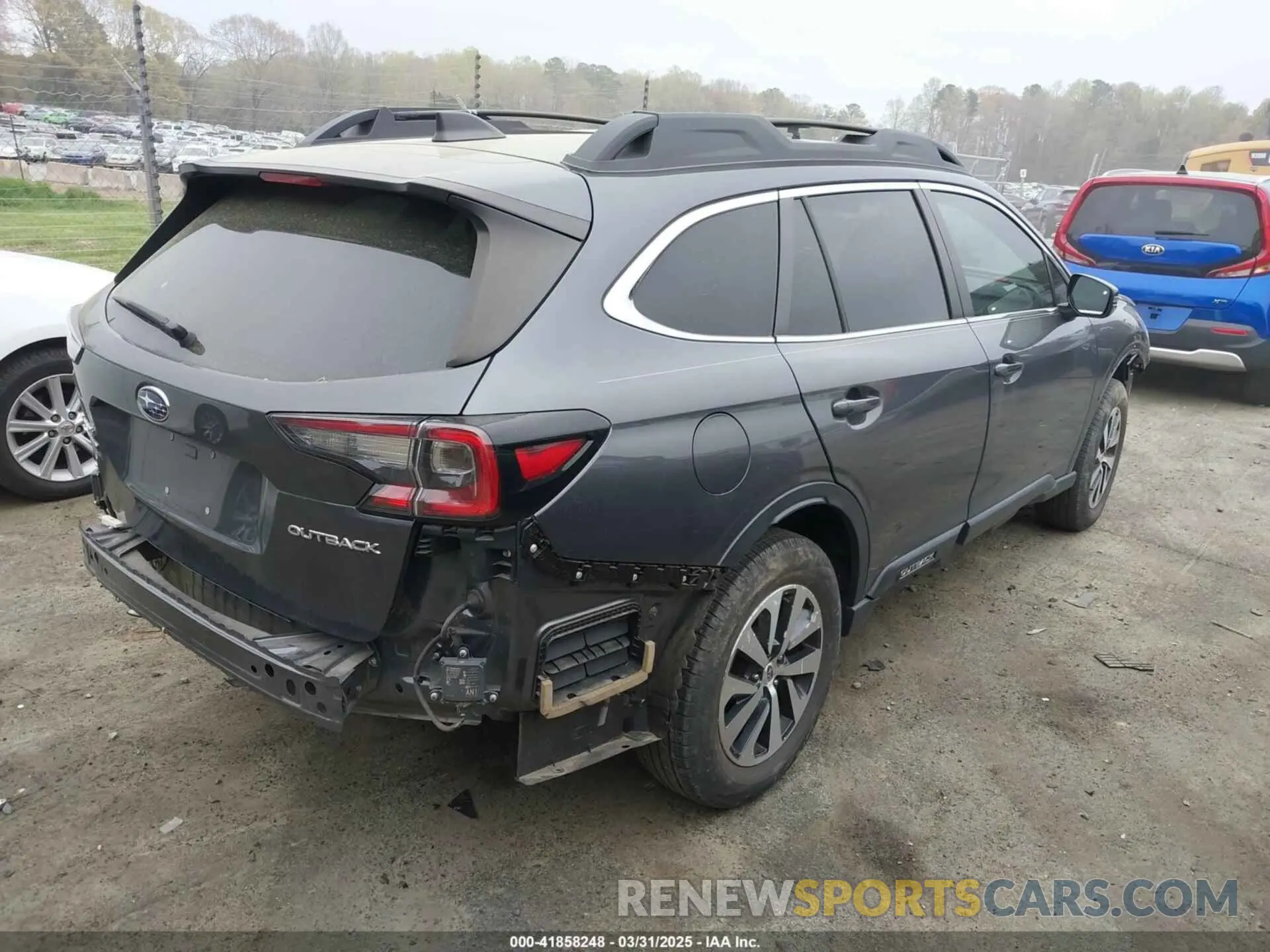 4 Photograph of a damaged car 4S4BTAFC8N3160474 SUBARU OUTBACK 2022