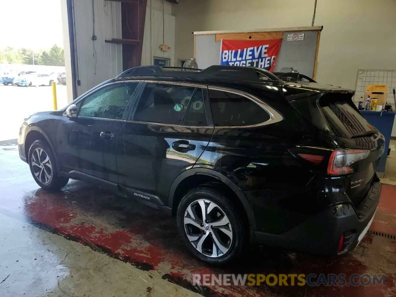 2 Photograph of a damaged car 4S4BTANC1N3149544 SUBARU OUTBACK 2022