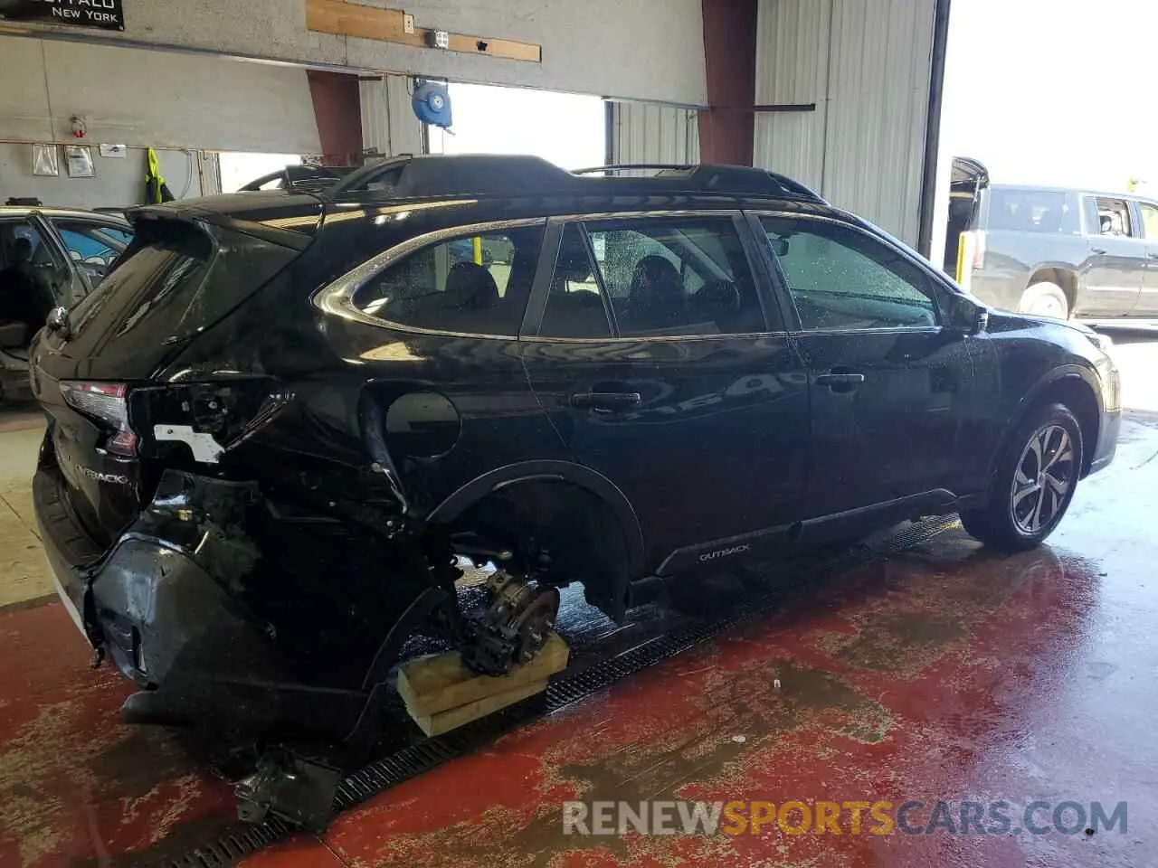 3 Photograph of a damaged car 4S4BTANC1N3149544 SUBARU OUTBACK 2022