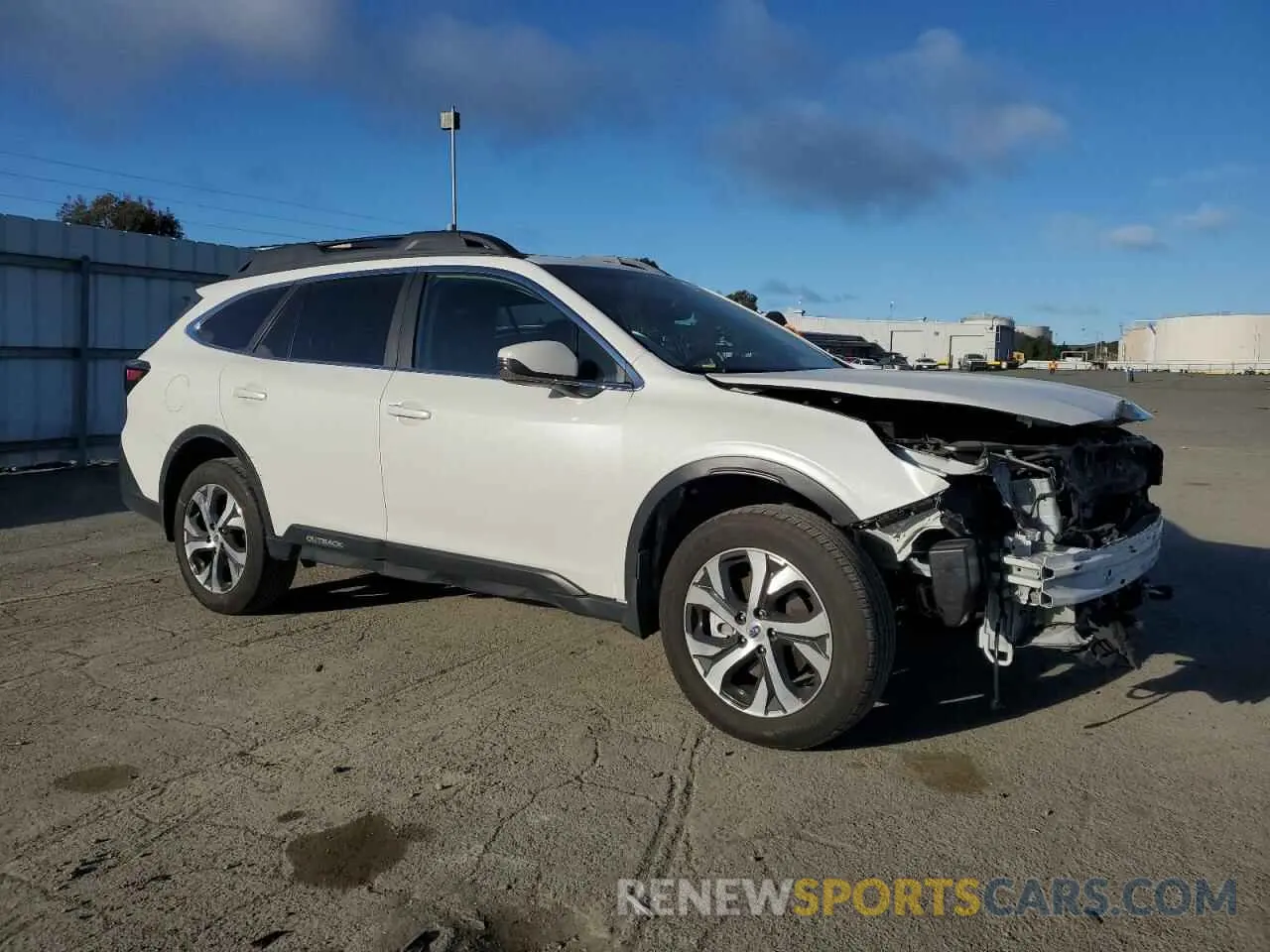 4 Photograph of a damaged car 4S4BTANC1N3171575 SUBARU OUTBACK 2022