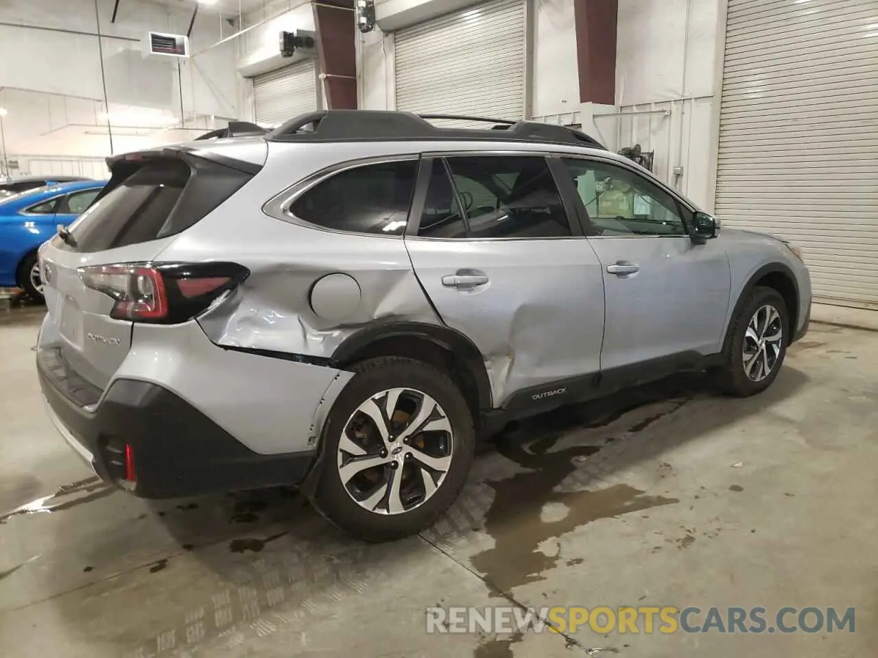 3 Photograph of a damaged car 4S4BTANC3N3195361 SUBARU OUTBACK 2022