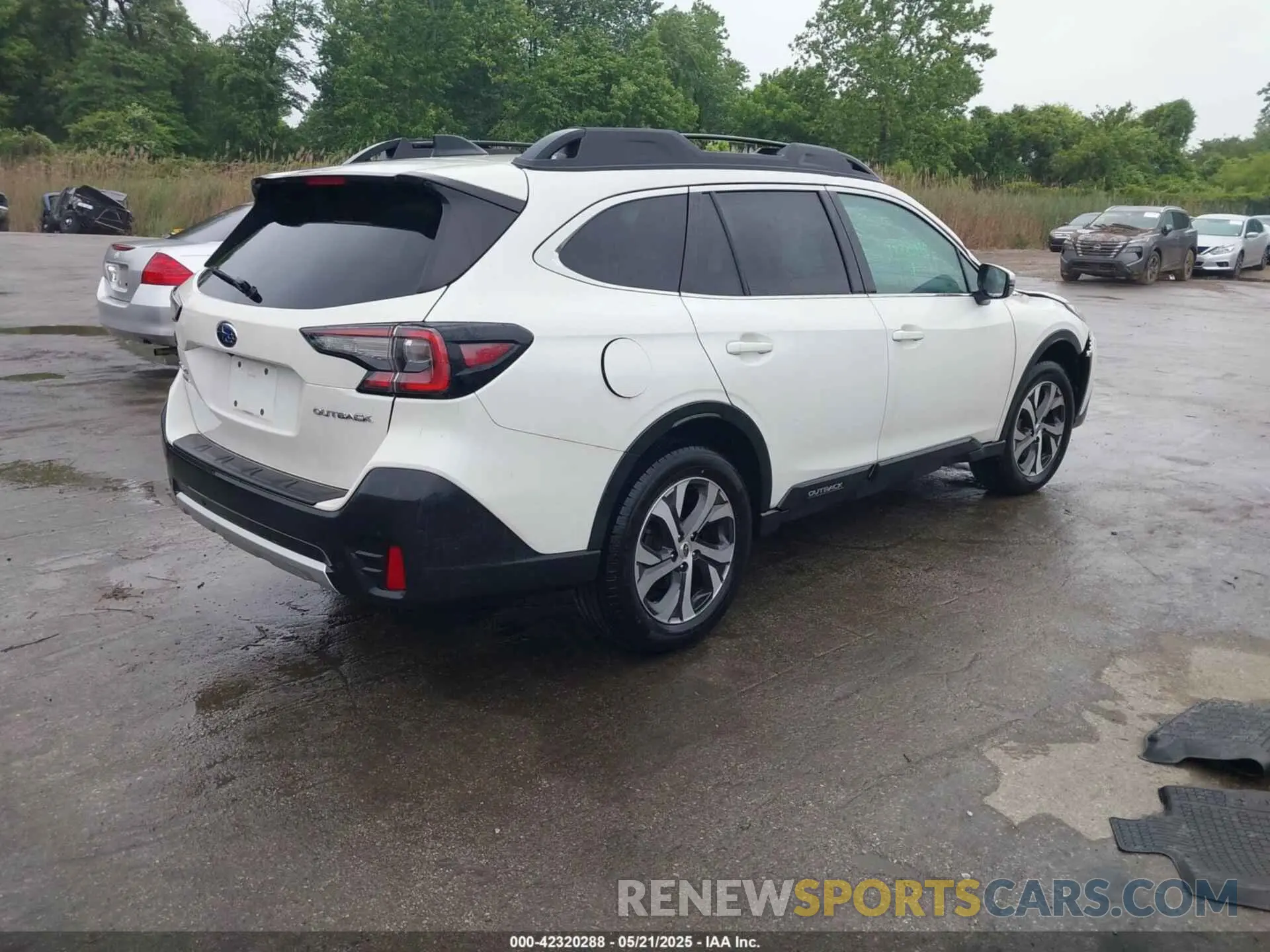 4 Photograph of a damaged car 4S4BTANC5N3217280 SUBARU OUTBACK 2022