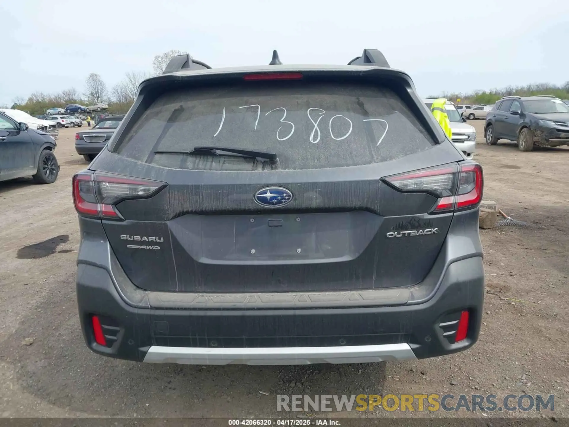 16 Photograph of a damaged car 4S4BTANC6N3173807 SUBARU OUTBACK 2022