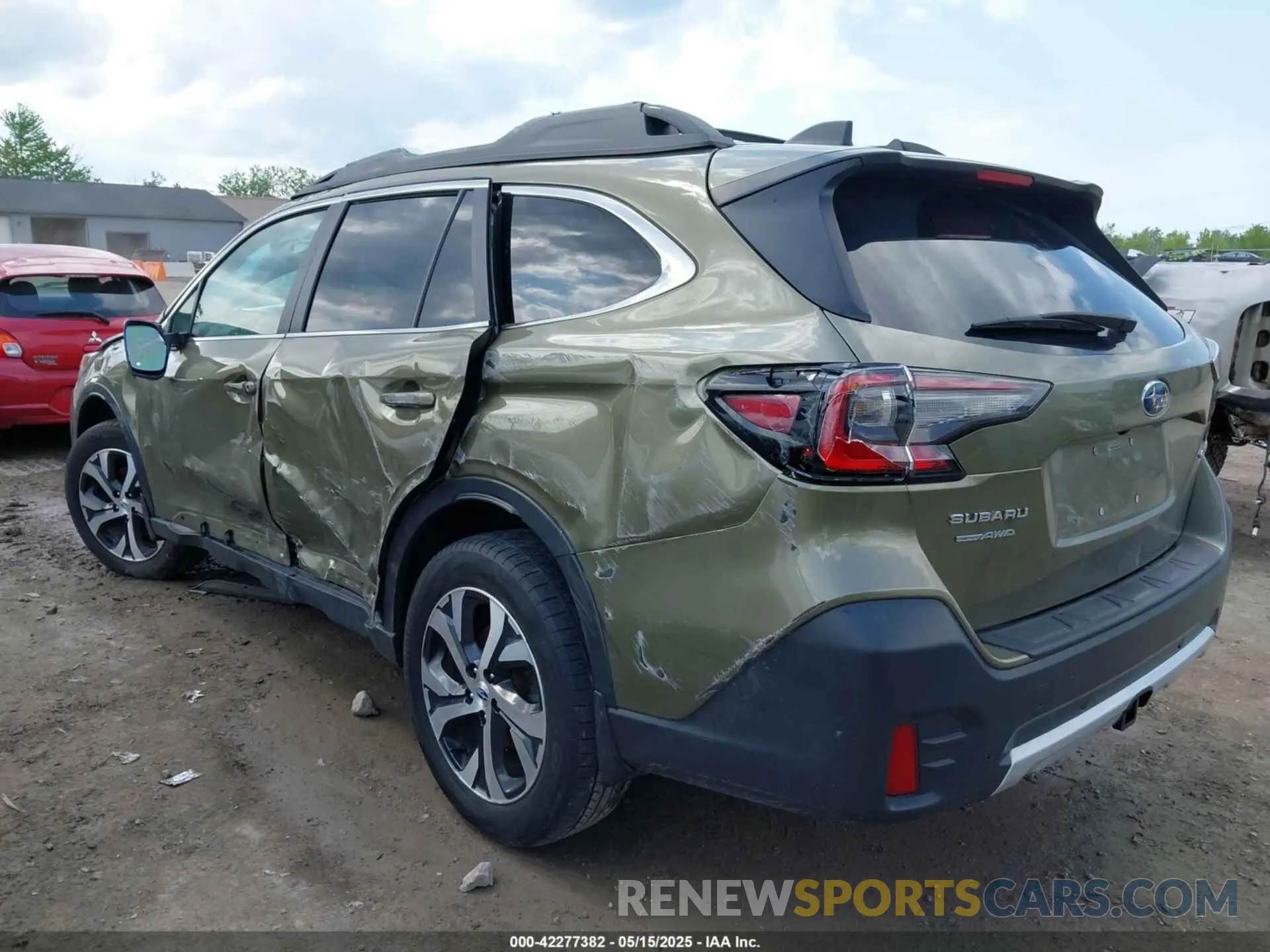 3 Photograph of a damaged car 4S4BTANC6N3186444 SUBARU OUTBACK 2022