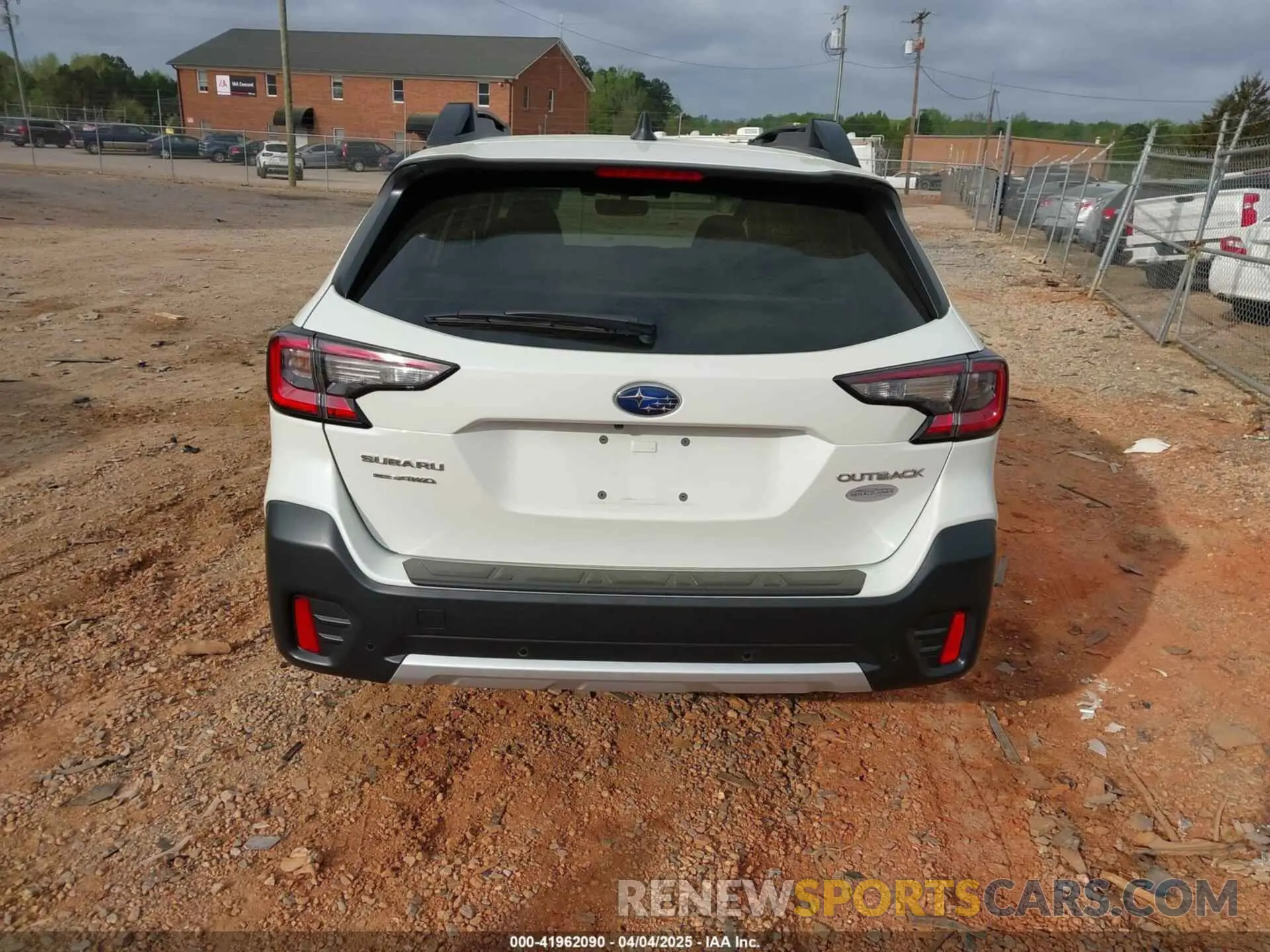 16 Photograph of a damaged car 4S4BTANC9N3250430 SUBARU OUTBACK 2022