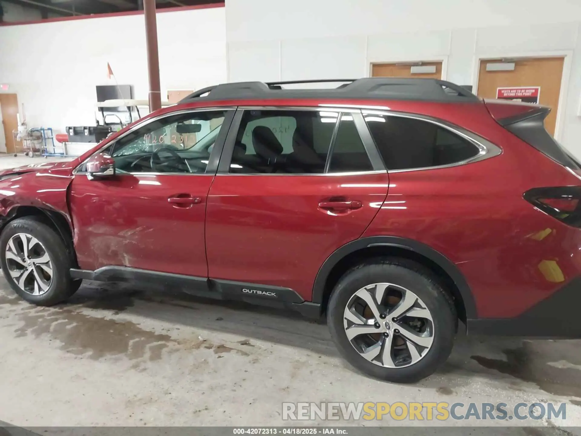14 Photograph of a damaged car 4S4BTANCXN3228940 SUBARU OUTBACK 2022