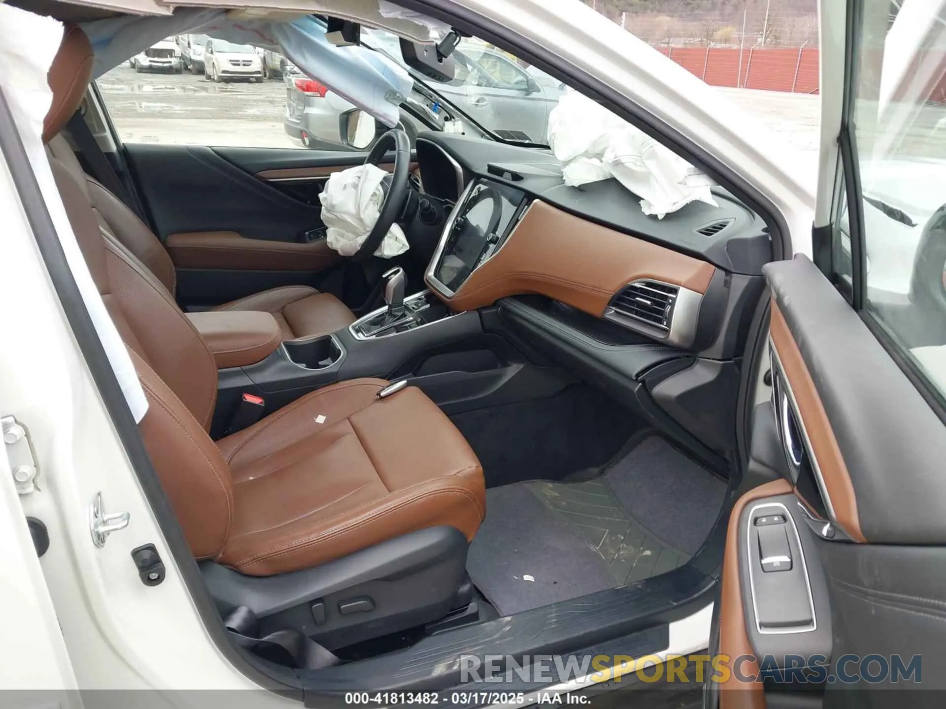 5 Photograph of a damaged car 4S4BTAPC0N3178174 SUBARU OUTBACK 2022