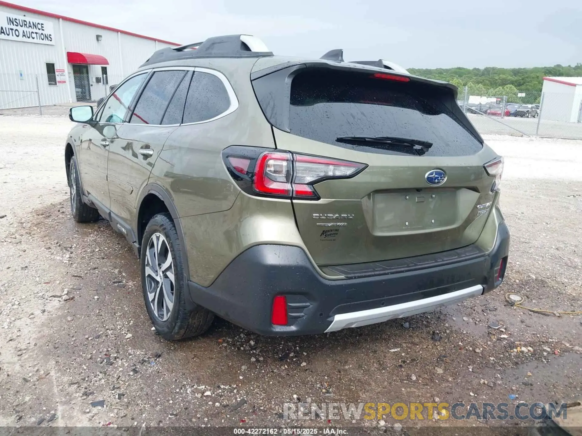 3 Photograph of a damaged car 4S4BTAPC3N3147176 SUBARU OUTBACK 2022