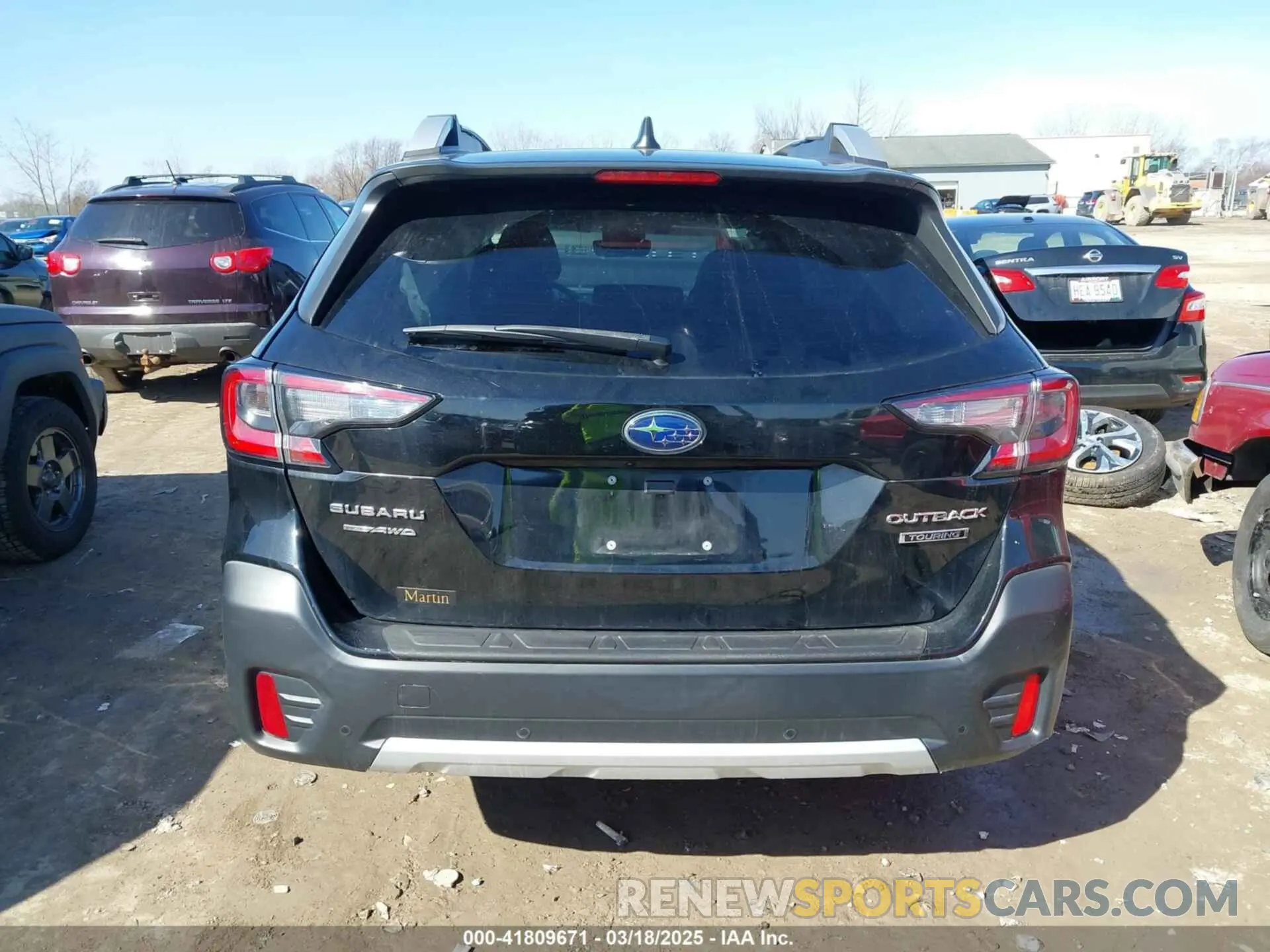 17 Photograph of a damaged car 4S4BTAPC8N3122595 SUBARU OUTBACK 2022