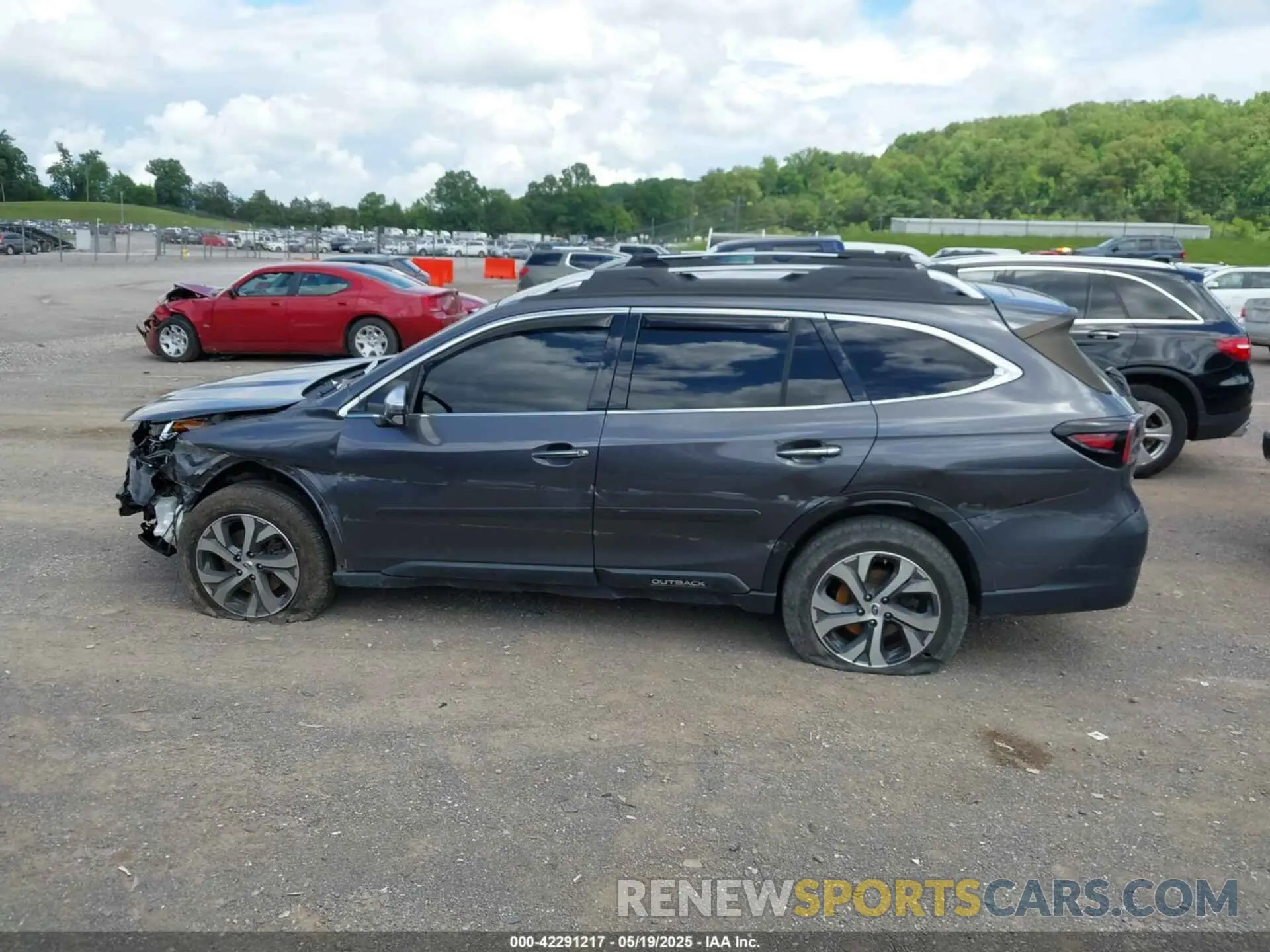 14 Photograph of a damaged car 4S4BTAPCXN3197461 SUBARU OUTBACK 2022