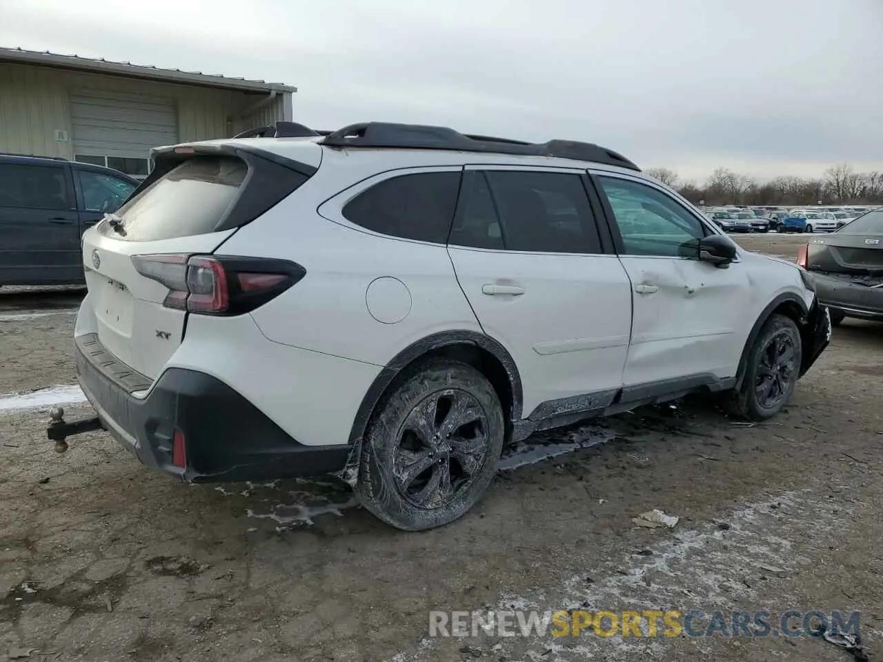 3 Photograph of a damaged car 4S4BTGJD1N3107392 SUBARU OUTBACK 2022