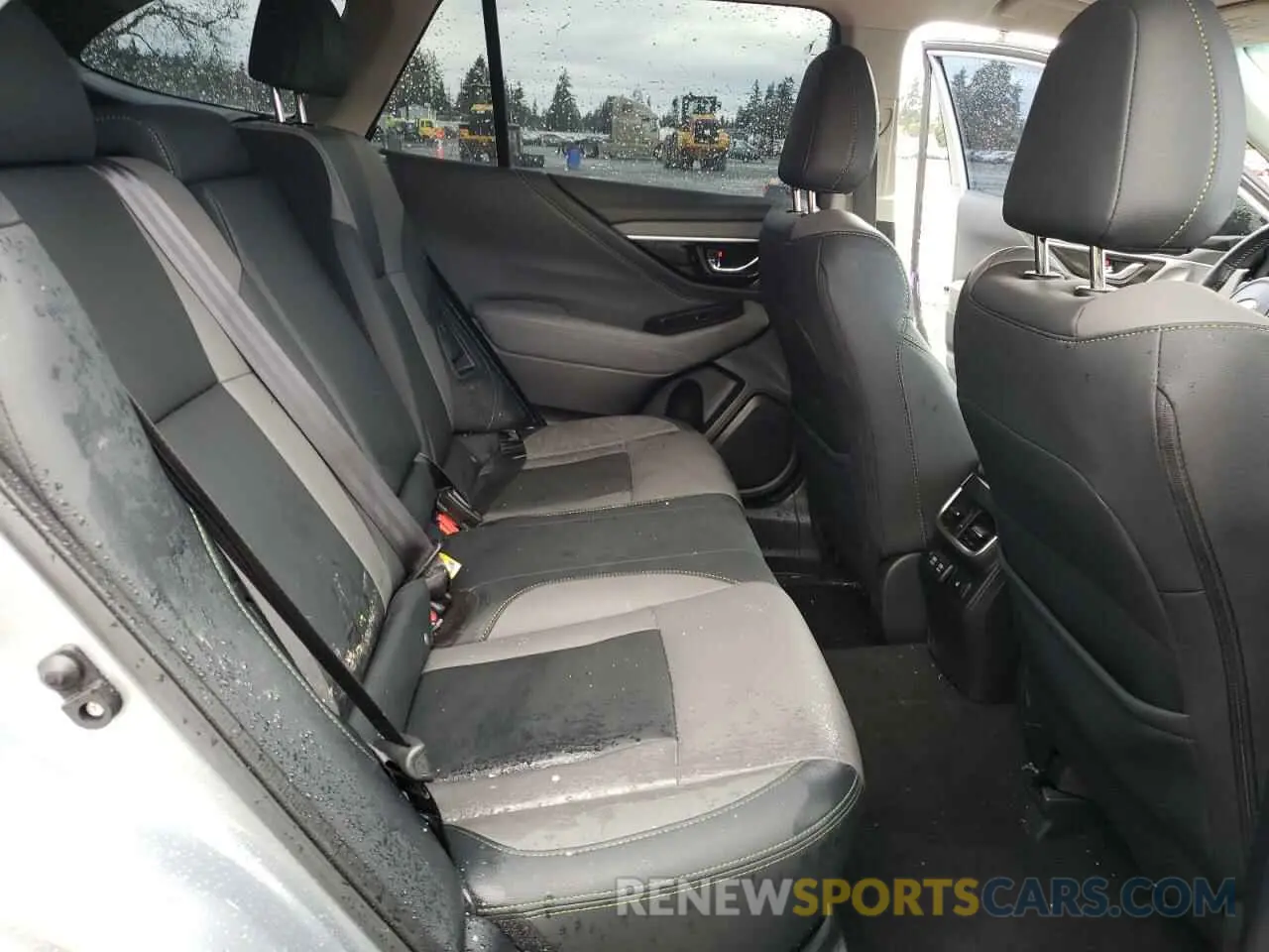 11 Photograph of a damaged car 4S4BTGLD8N3101019 SUBARU OUTBACK 2022