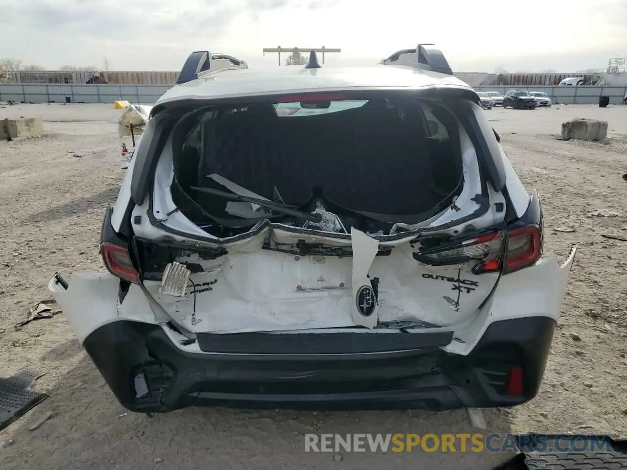 6 Photograph of a damaged car 4S4BTGLD9N3101143 SUBARU OUTBACK 2022
