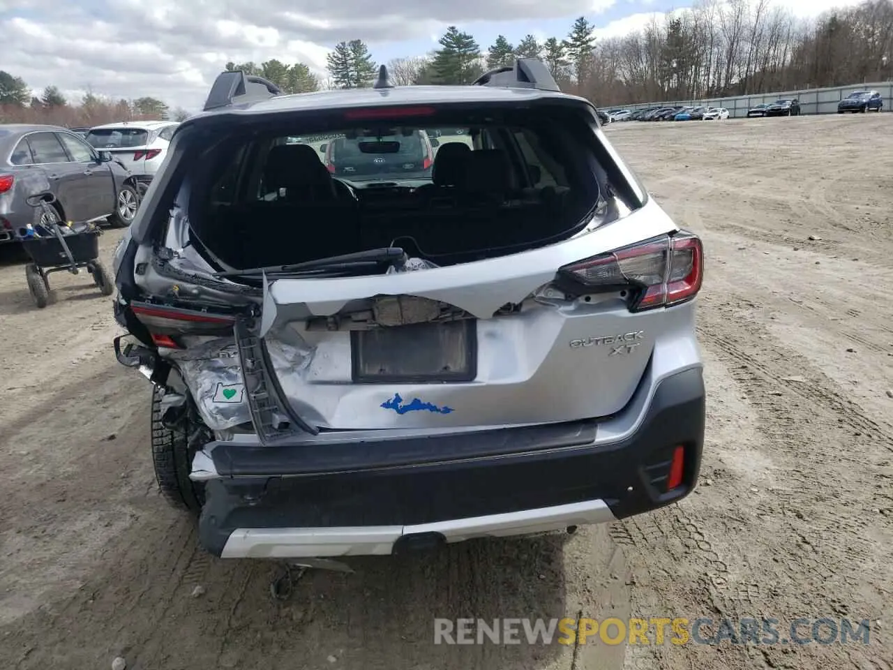 6 Photograph of a damaged car 4S4BTGND1N3259229 SUBARU OUTBACK 2022