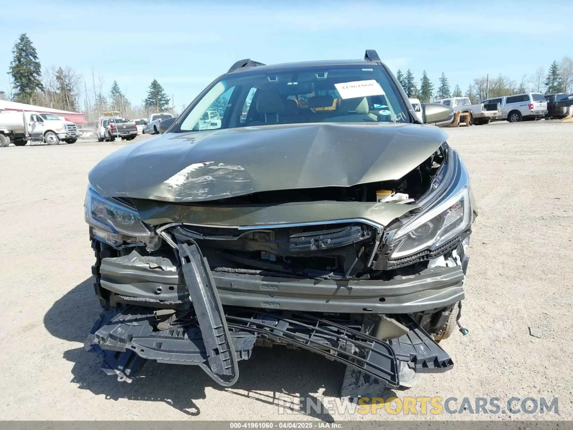 13 Photograph of a damaged car 4S4BTGND6N3268671 SUBARU OUTBACK 2022