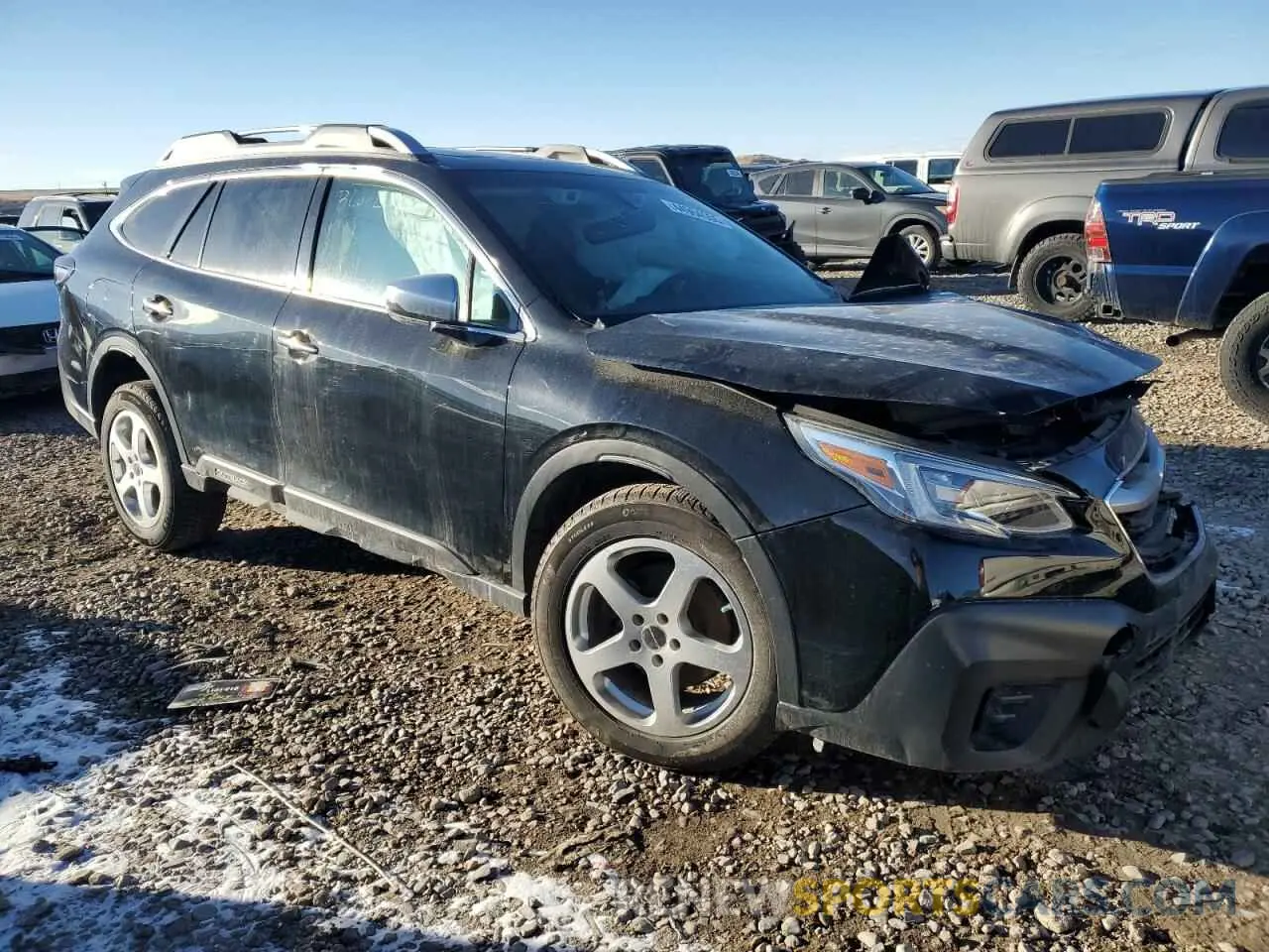 4 Photograph of a damaged car 4S4BTGPD2N3136035 SUBARU OUTBACK 2022