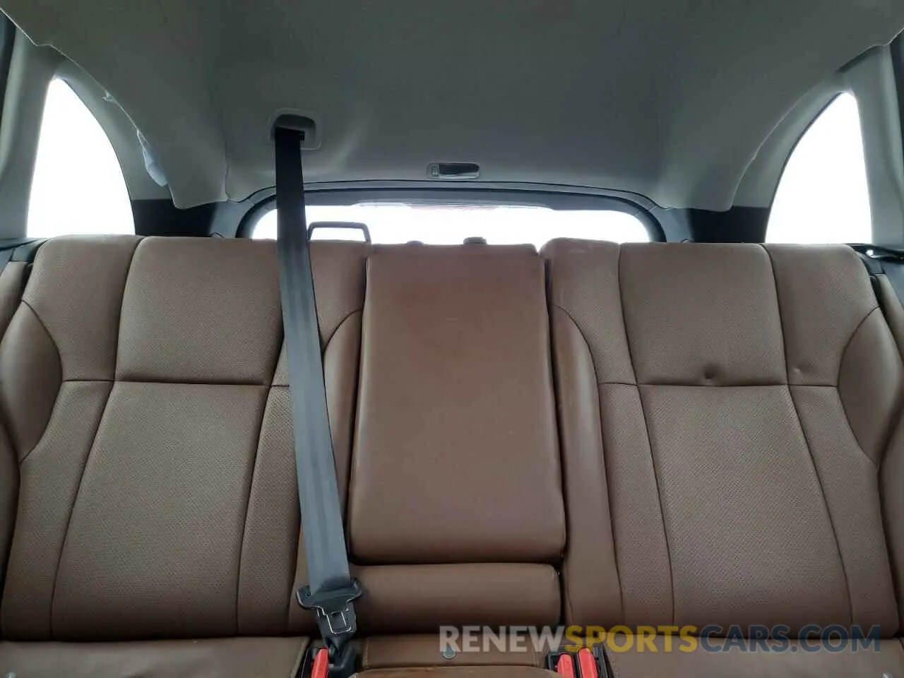 10 Photograph of a damaged car 4S4BTGPD2N3205872 SUBARU OUTBACK 2022