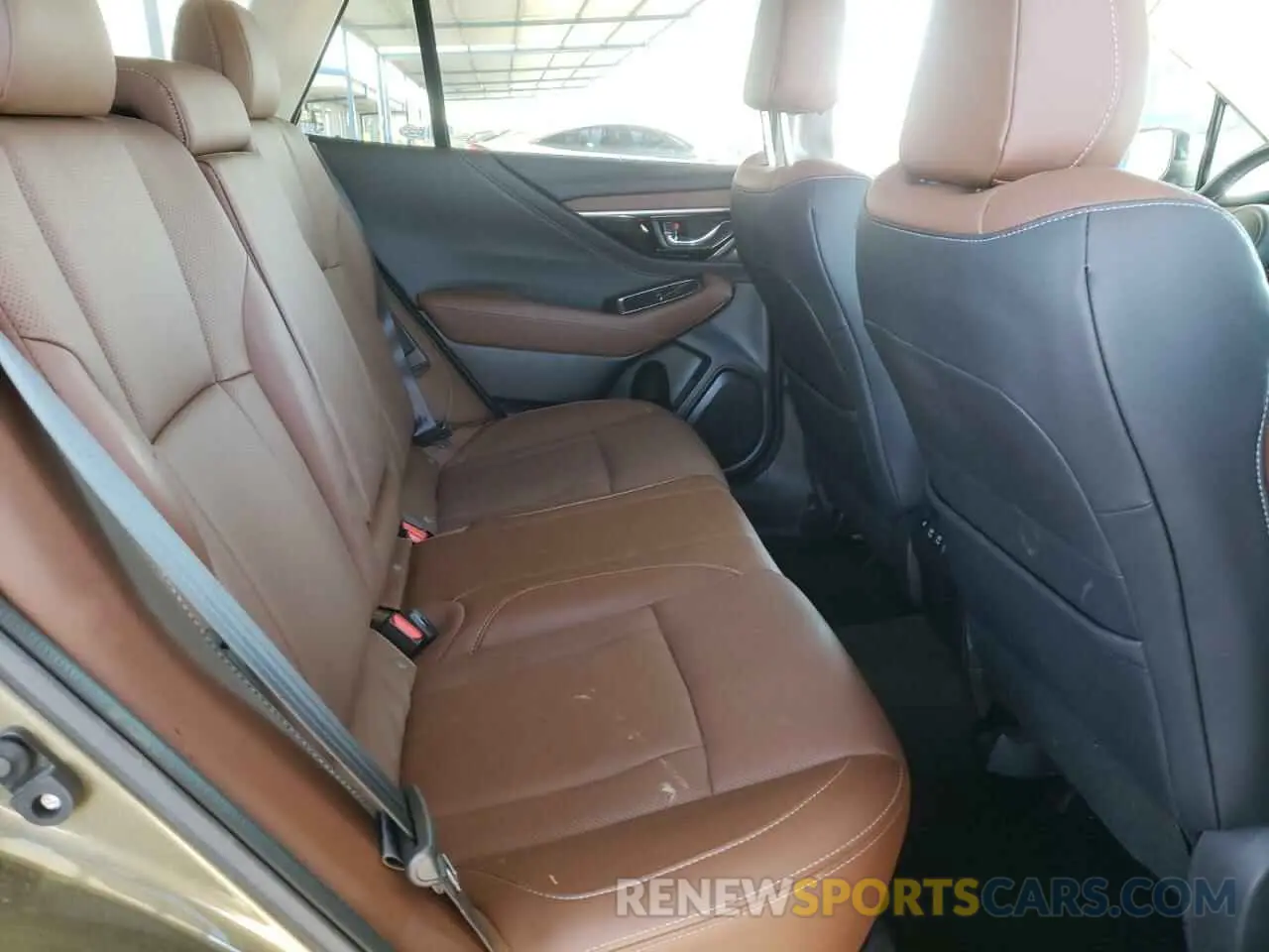 11 Photograph of a damaged car 4S4BTGPDXN3172913 SUBARU OUTBACK 2022