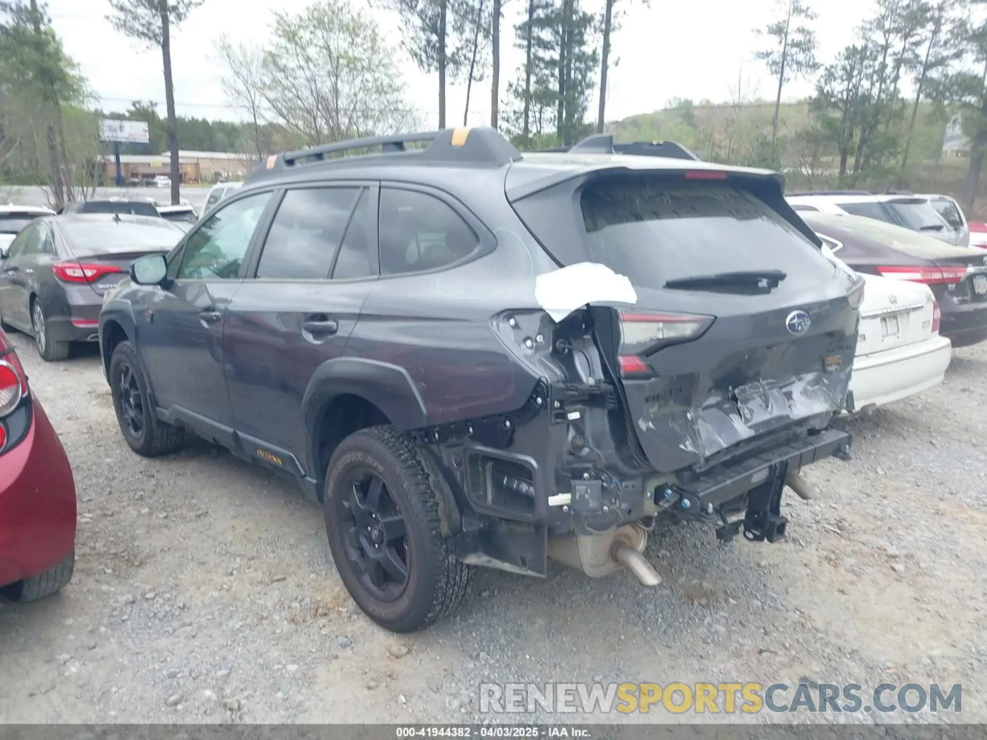 14 Photograph of a damaged car 4S4BTGSD9N3144334 SUBARU OUTBACK 2022