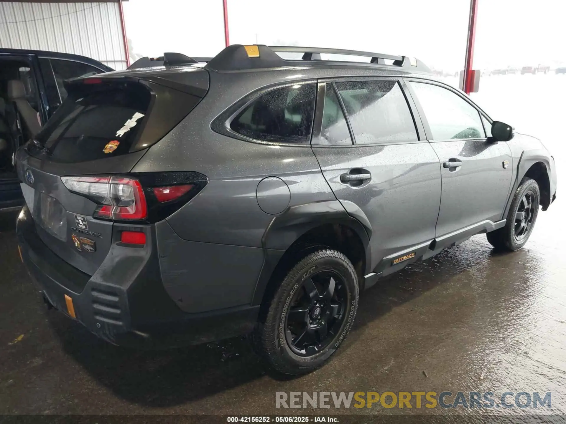 4 Photograph of a damaged car 4S4BTGUD0N3159754 SUBARU OUTBACK 2022