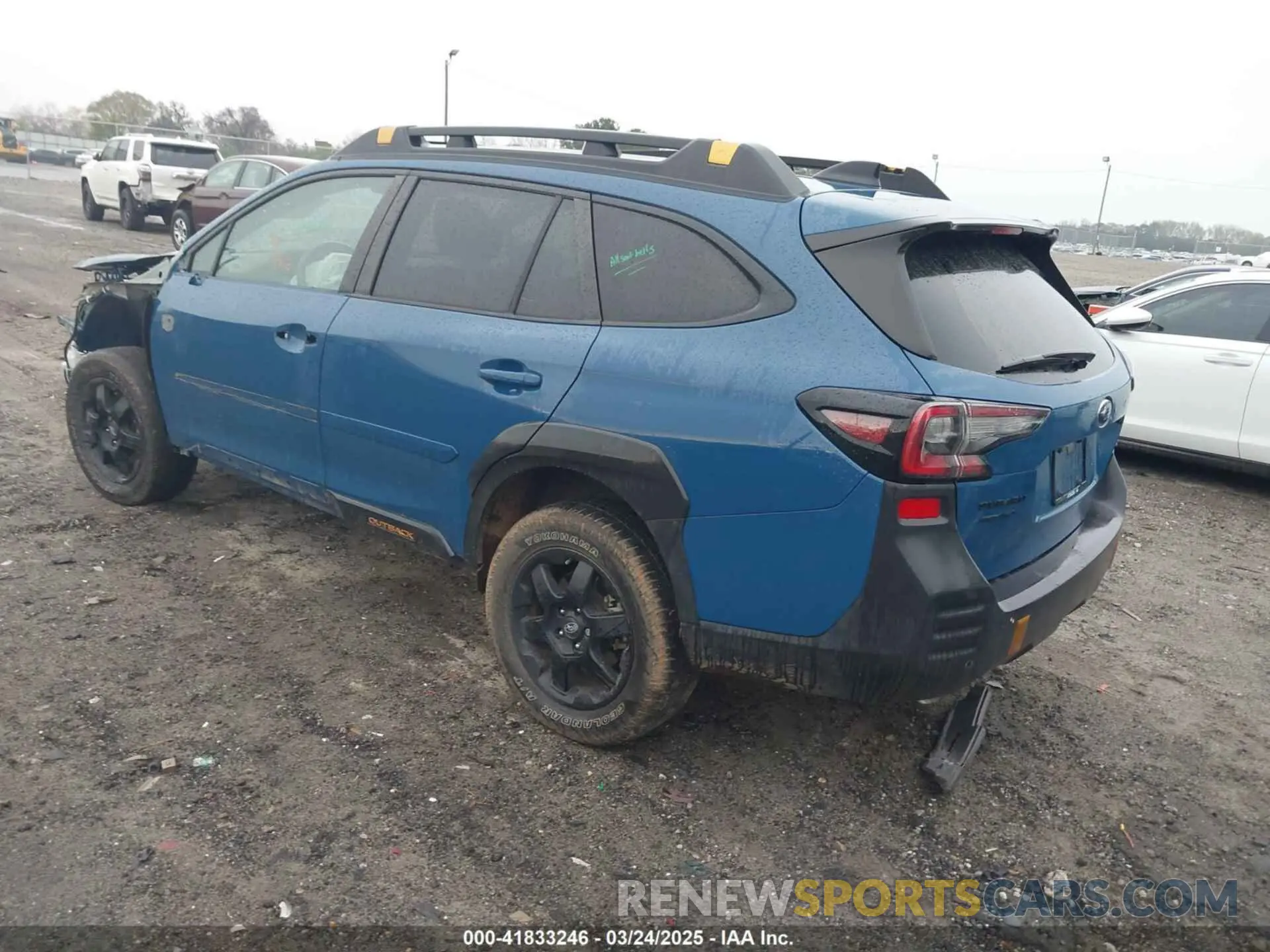 3 Photograph of a damaged car 4S4BTGUD1N3262648 SUBARU OUTBACK 2022