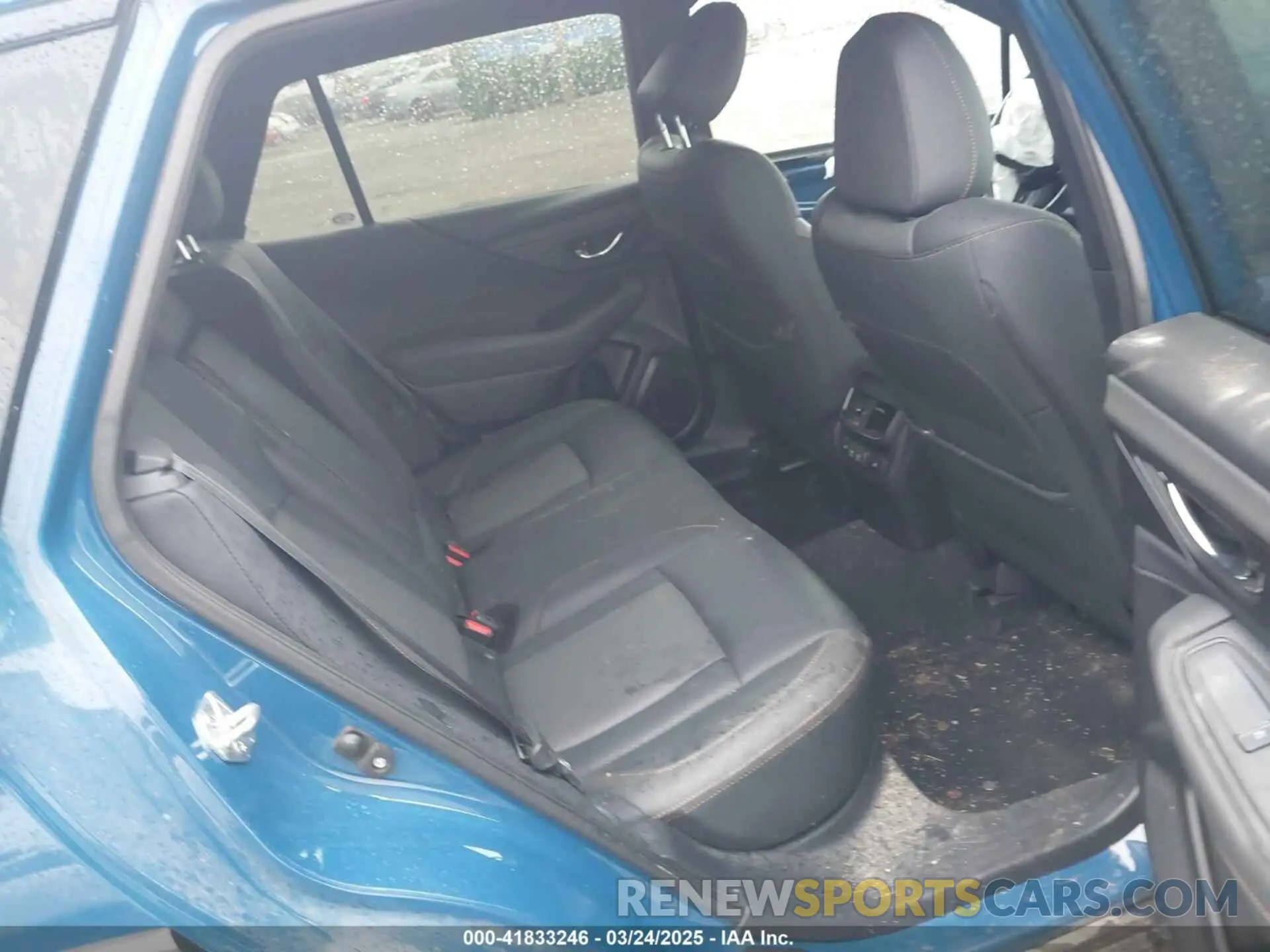 8 Photograph of a damaged car 4S4BTGUD1N3262648 SUBARU OUTBACK 2022