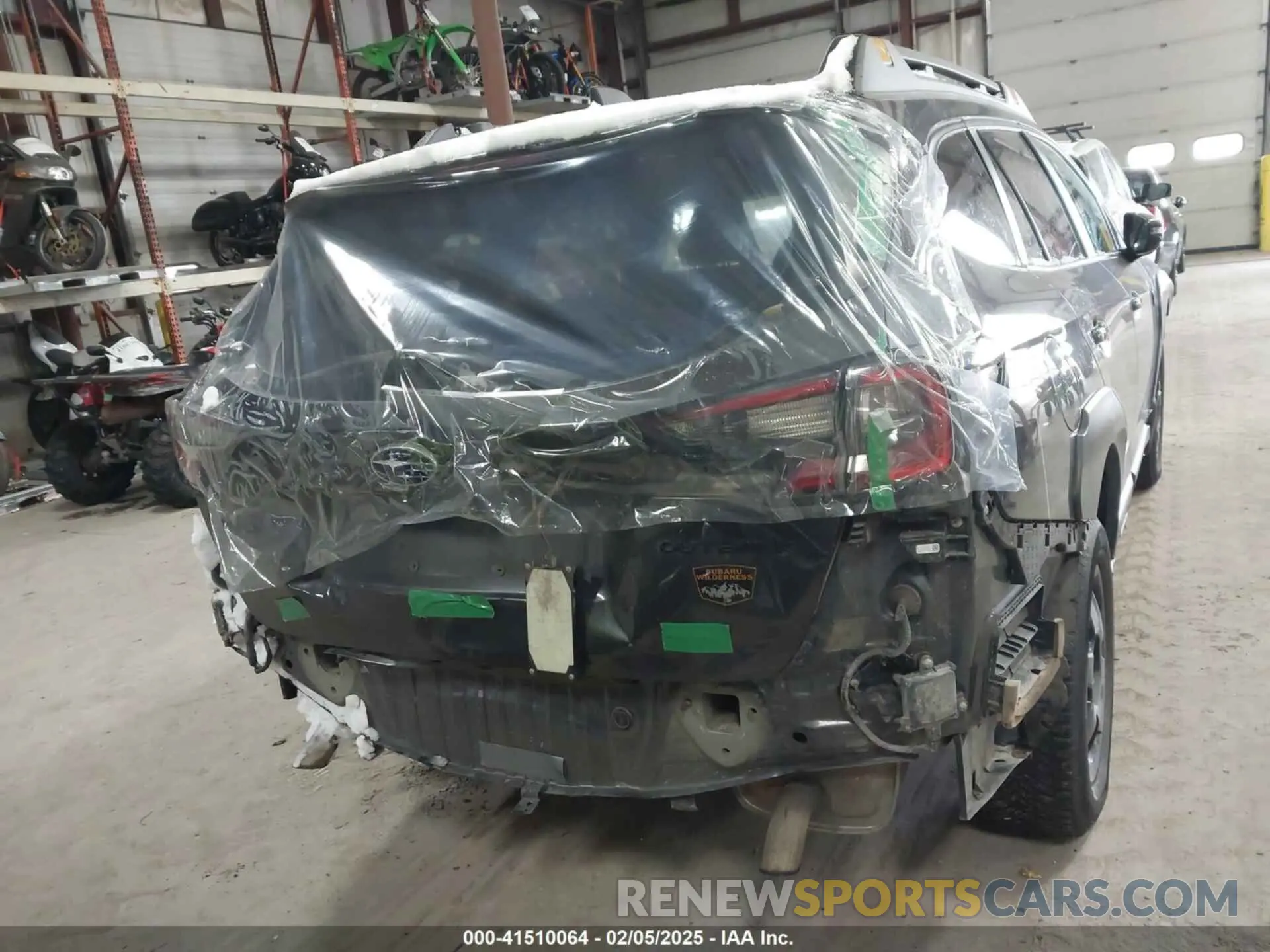 16 Photograph of a damaged car 4S4BTGUD5N3247425 SUBARU OUTBACK 2022