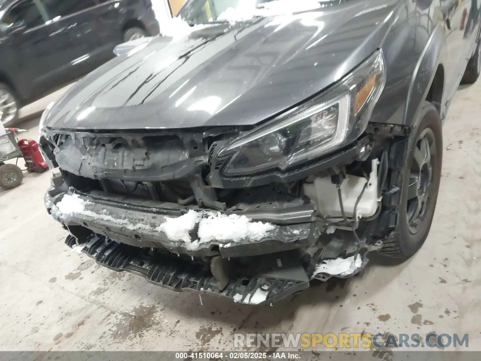 6 Photograph of a damaged car 4S4BTGUD5N3247425 SUBARU OUTBACK 2022