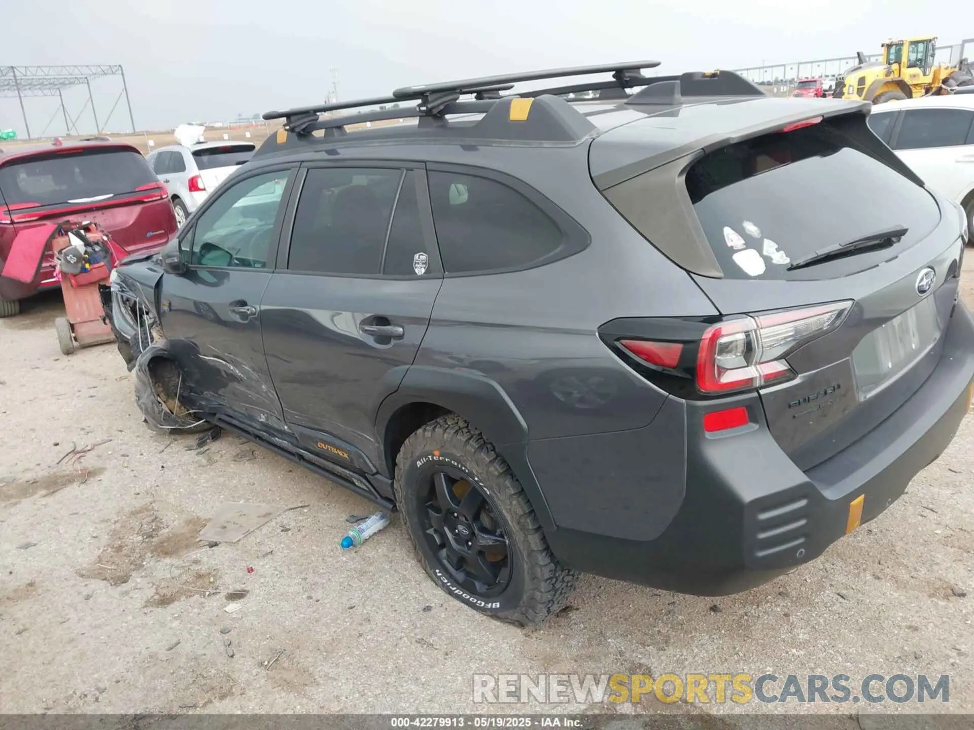 3 Photograph of a damaged car 4S4BTGUDXN3139737 SUBARU OUTBACK 2022