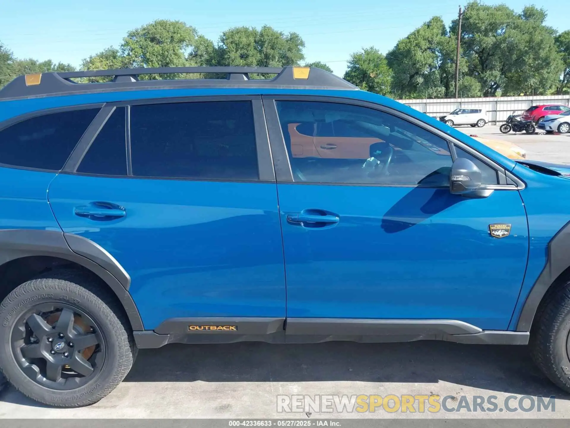 14 Photograph of a damaged car 4S4BTGUDXN3266116 SUBARU OUTBACK 2022