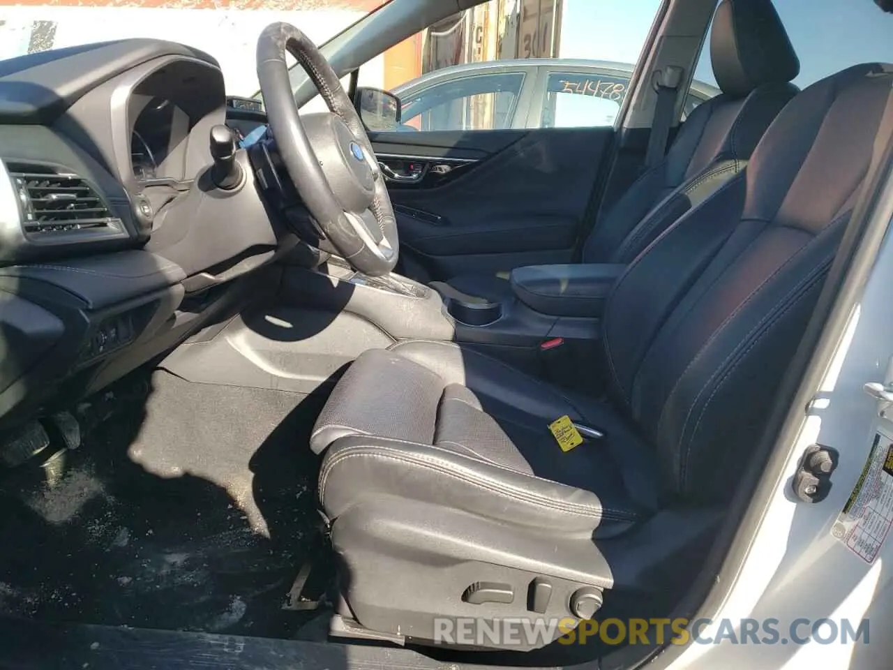 7 Photograph of a damaged car 4S4BTHND0N3239401 SUBARU OUTBACK 2022