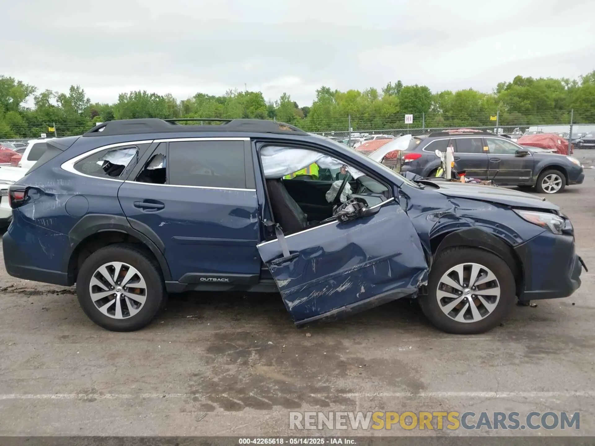 14 Photograph of a damaged car 4S4BTACC2P3191596 SUBARU OUTBACK 2023
