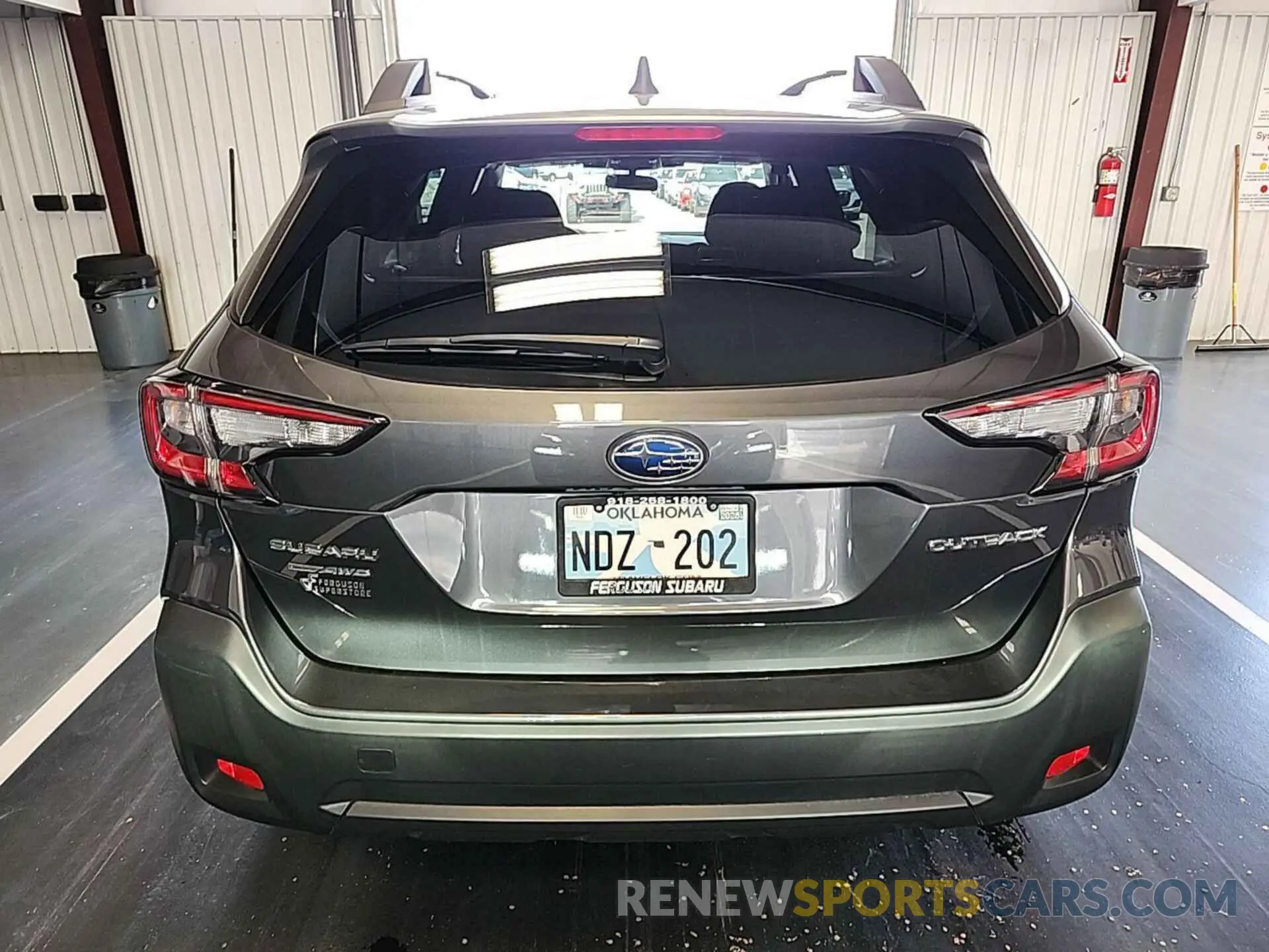 8 Photograph of a damaged car 4S4BTACC5P3128573 SUBARU OUTBACK 2023