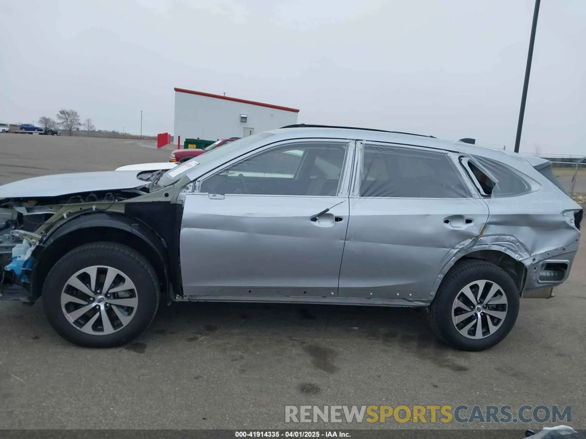 15 Photograph of a damaged car 4S4BTACC5P3194587 SUBARU OUTBACK 2023