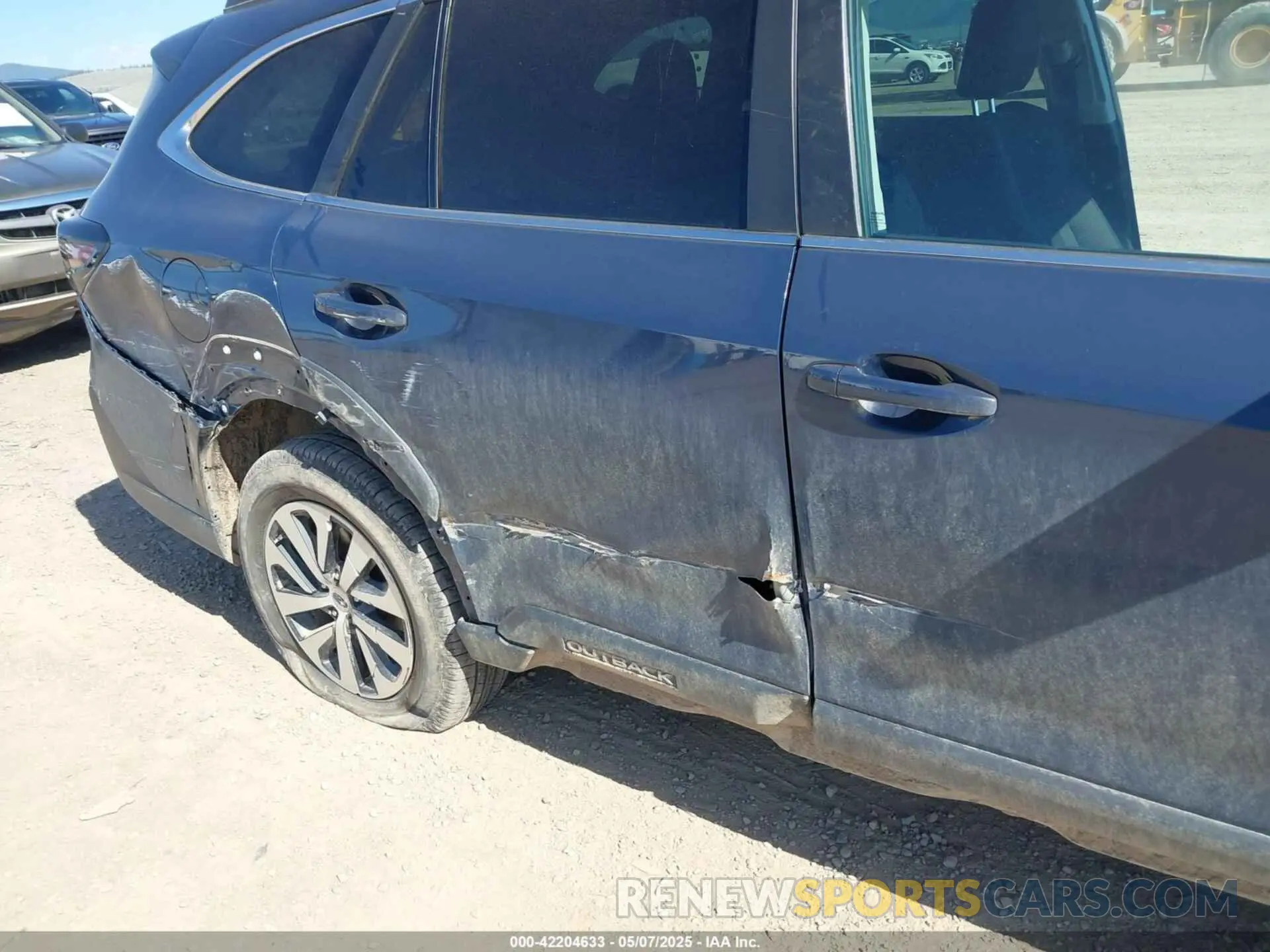 6 Photograph of a damaged car 4S4BTACC7P3111757 SUBARU OUTBACK 2023