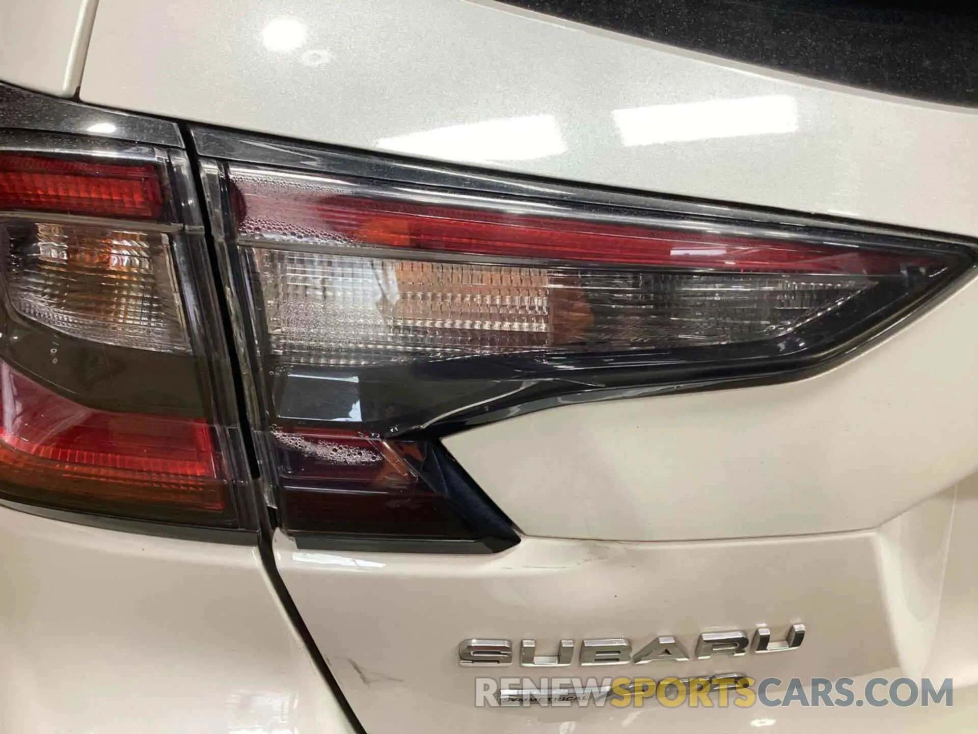 12 Photograph of a damaged car 4S4BTADC4P3139918 SUBARU OUTBACK 2023