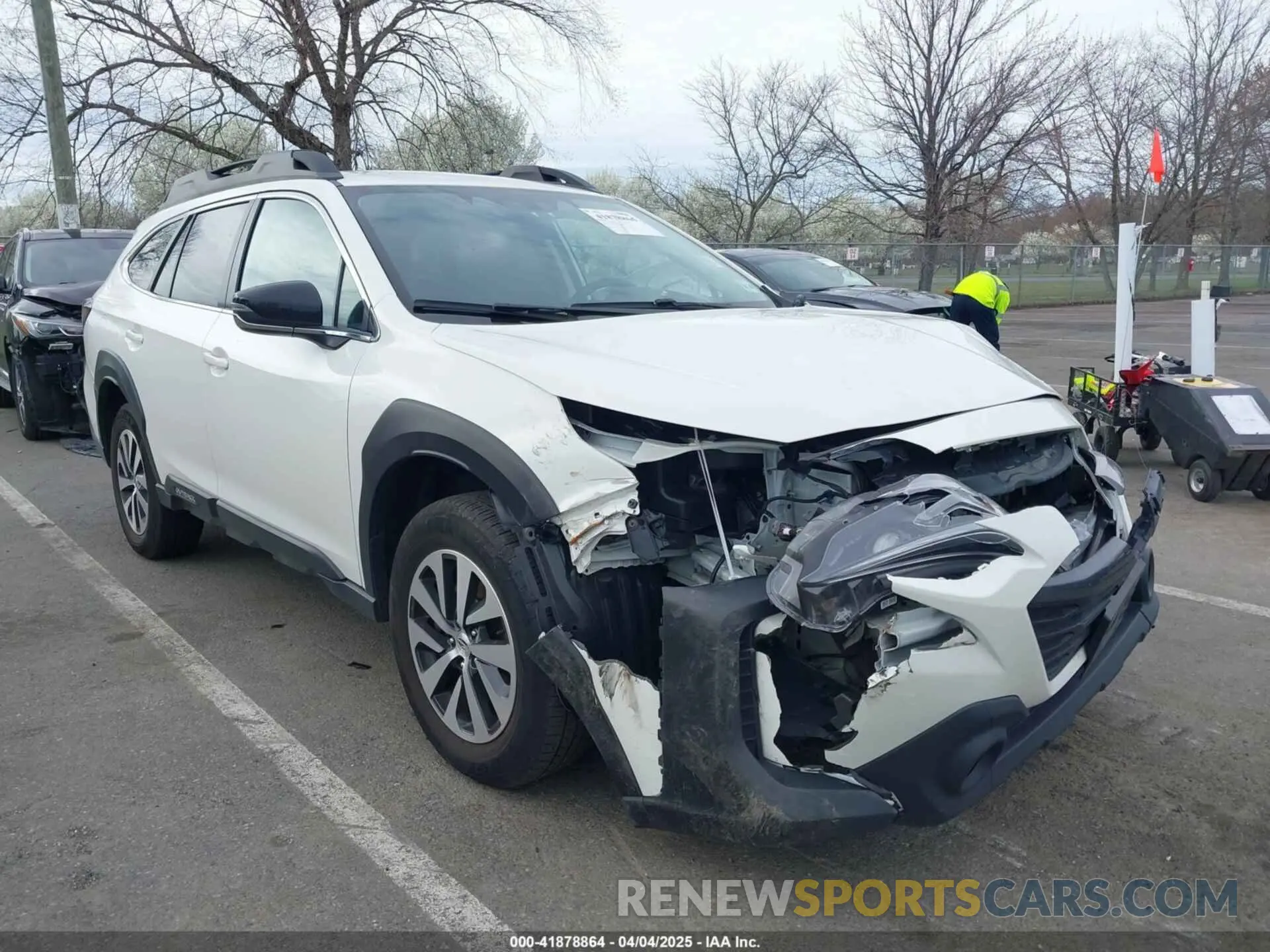 17 Photograph of a damaged car 4S4BTADC5P3182910 SUBARU OUTBACK 2023