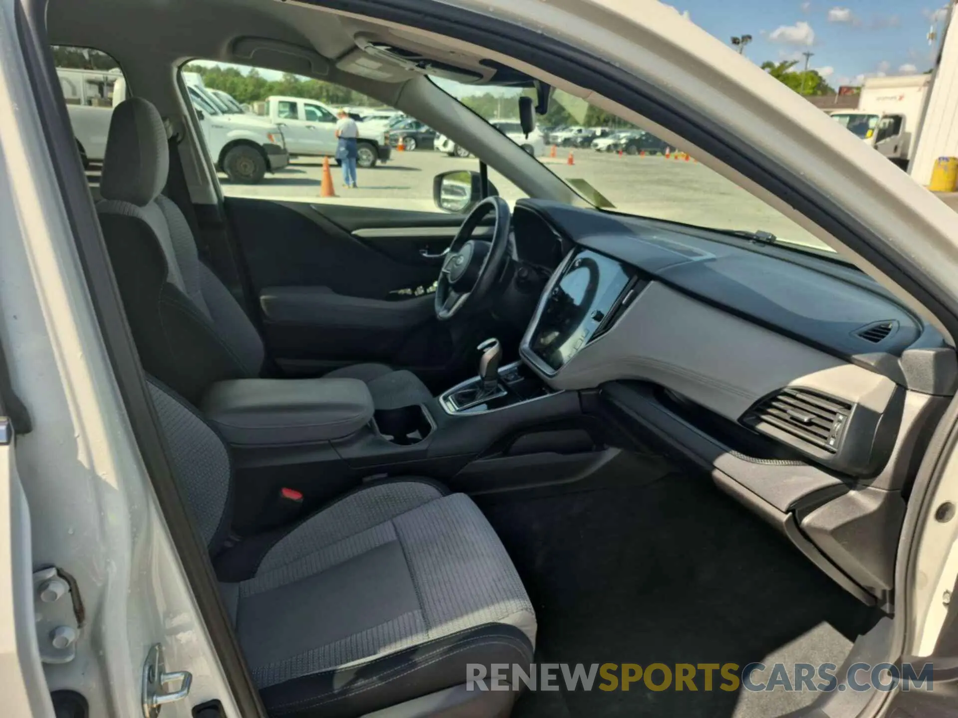 14 Photograph of a damaged car 4S4BTADCXP3211169 SUBARU OUTBACK 2023